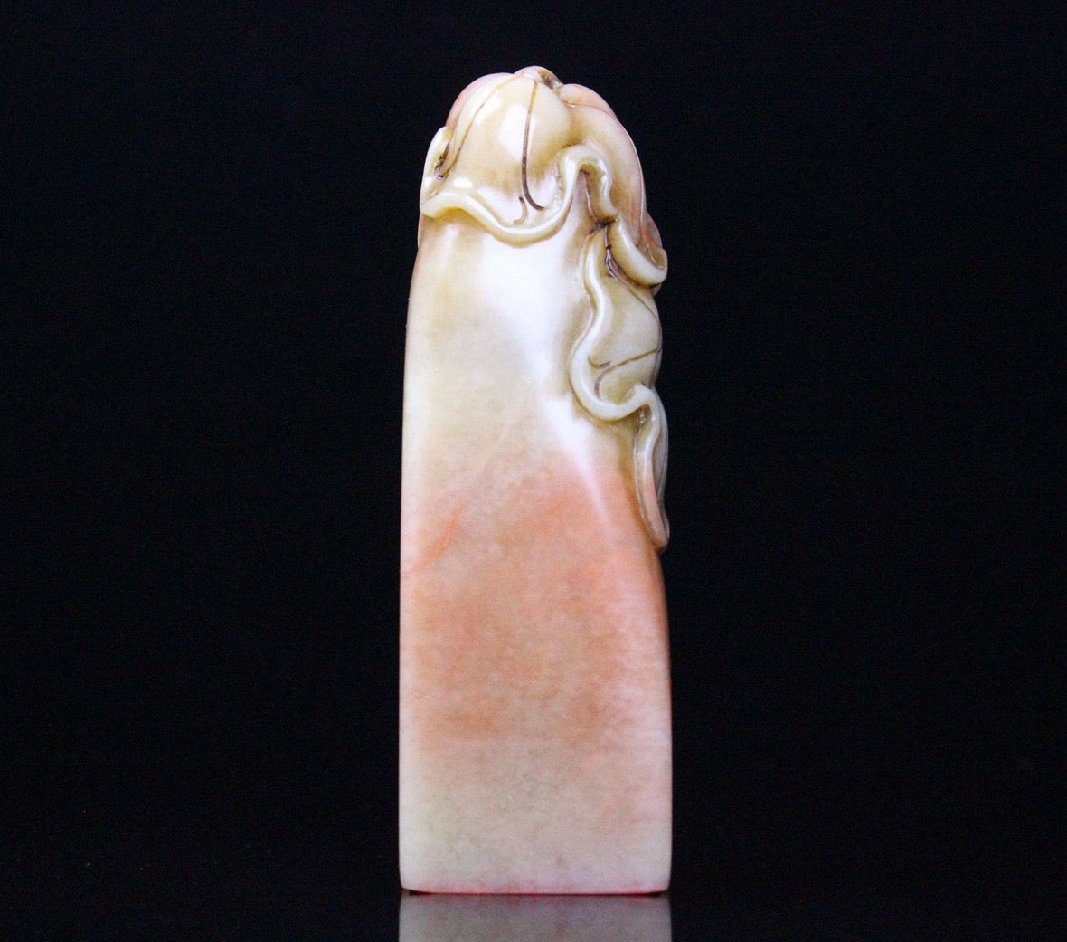 Shoushan Stone Frozen Stone Beautifully Carved Lotus Leisure Seal