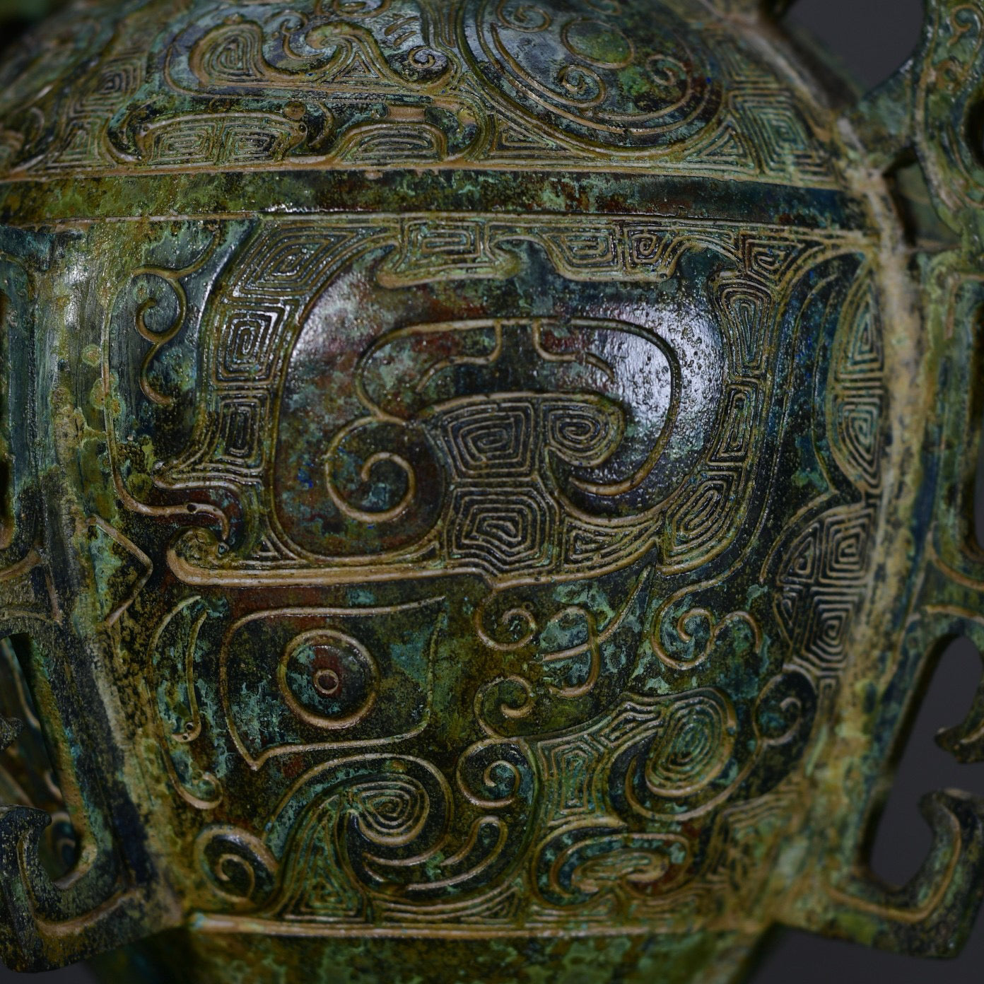 Chinese Antique Bronze Beast Face Elephant Head Lei