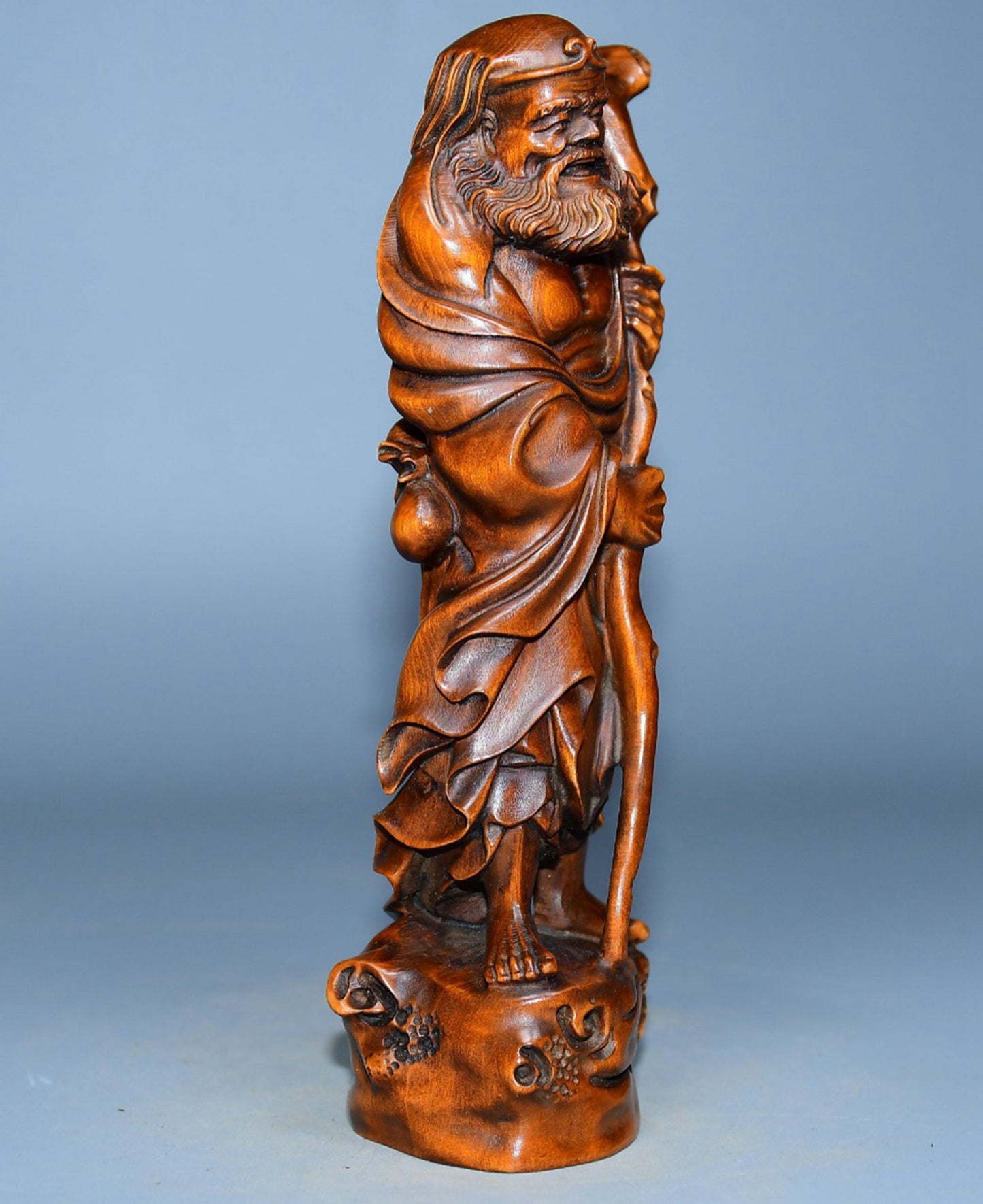 Collected boxwood carvings of the Eight Immortals of the Iron Kidnapping Plum