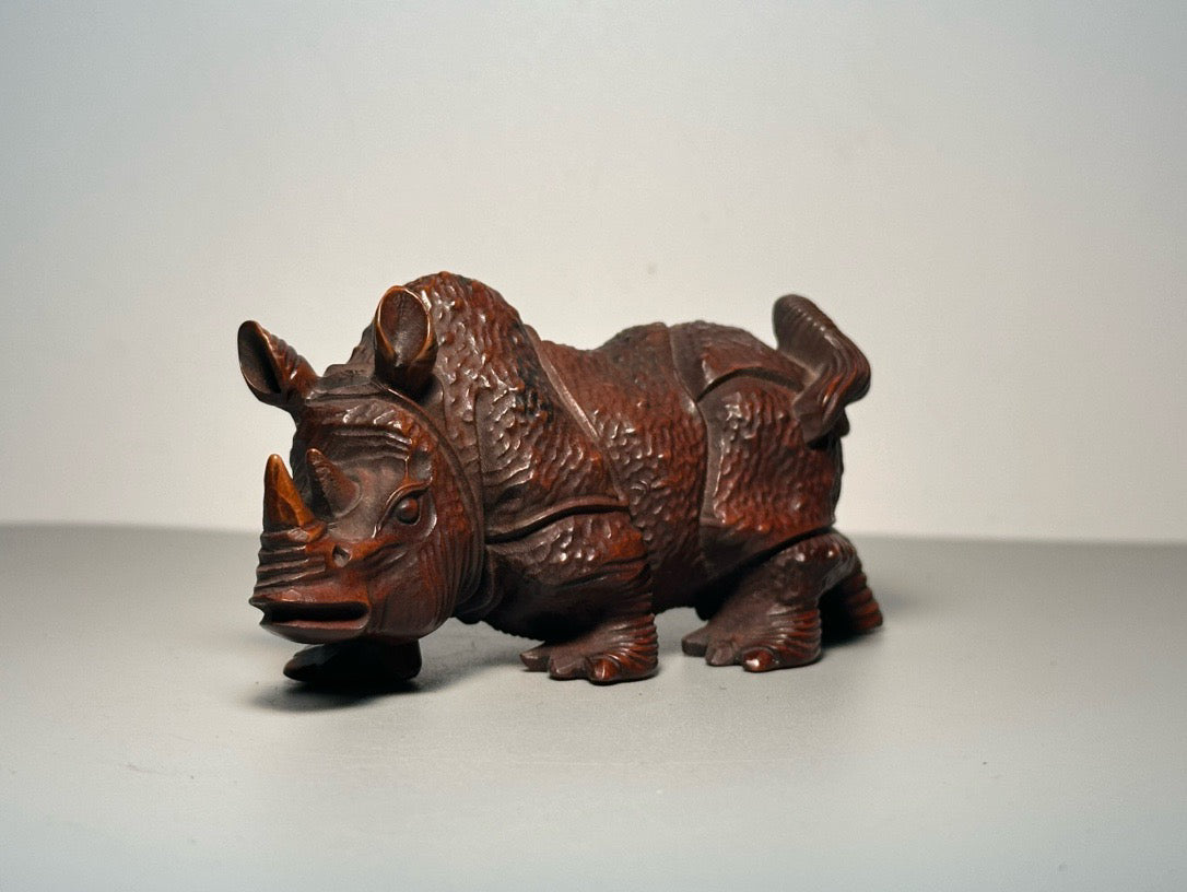Chinese antique boxwood carving with exquisite craftsmanship for rhinoceros carving