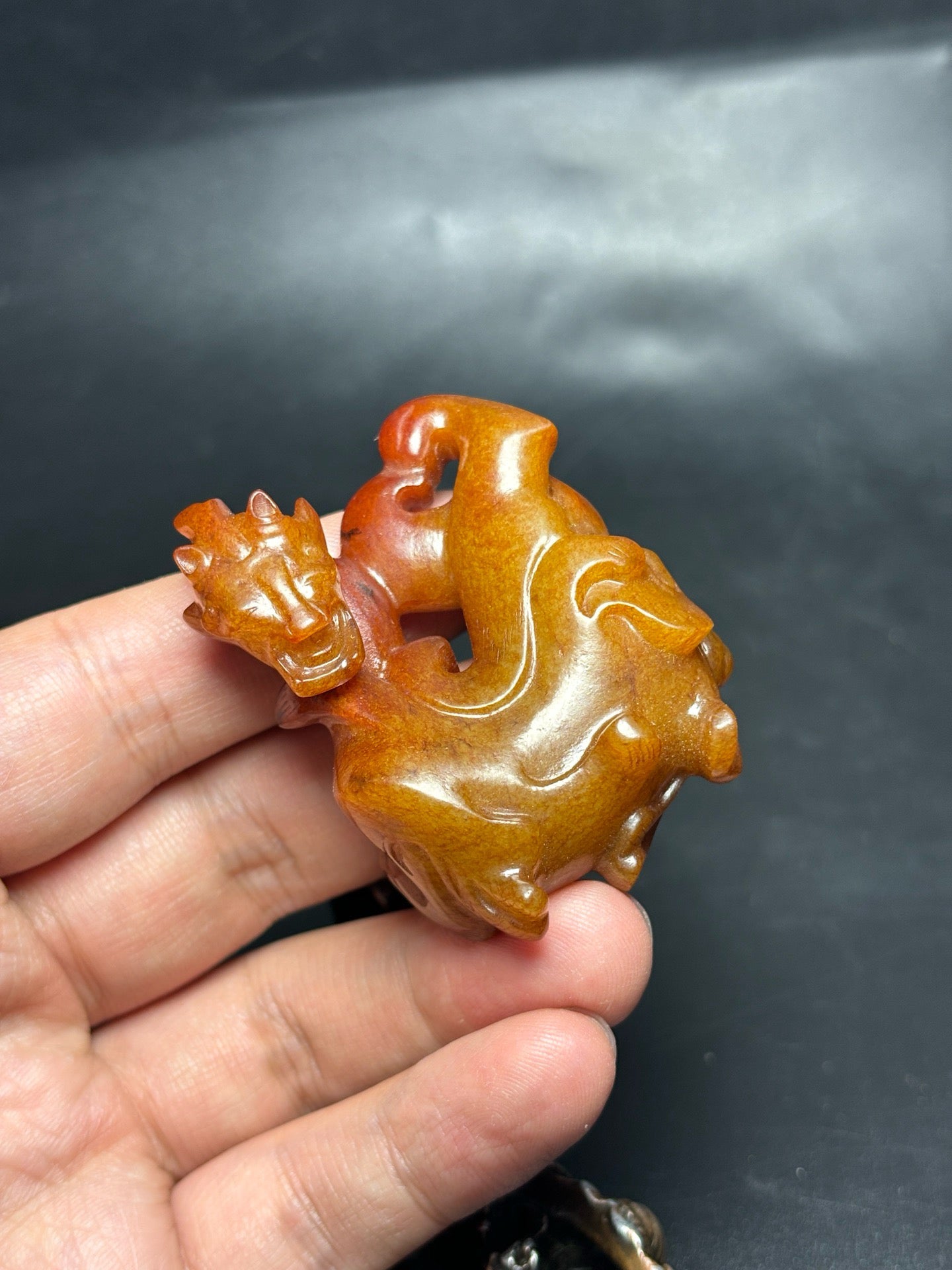 Exquisite Hetian Yulong pendant