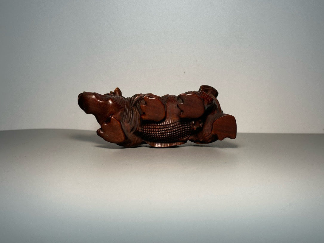 Chinese antique boxwood carving with exquisite craftsmanship for rhinoceros carving