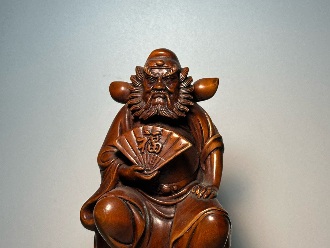 Chinese antique boxwood carving with exquisite craftsmanship, Zhong Kui delivers blessings