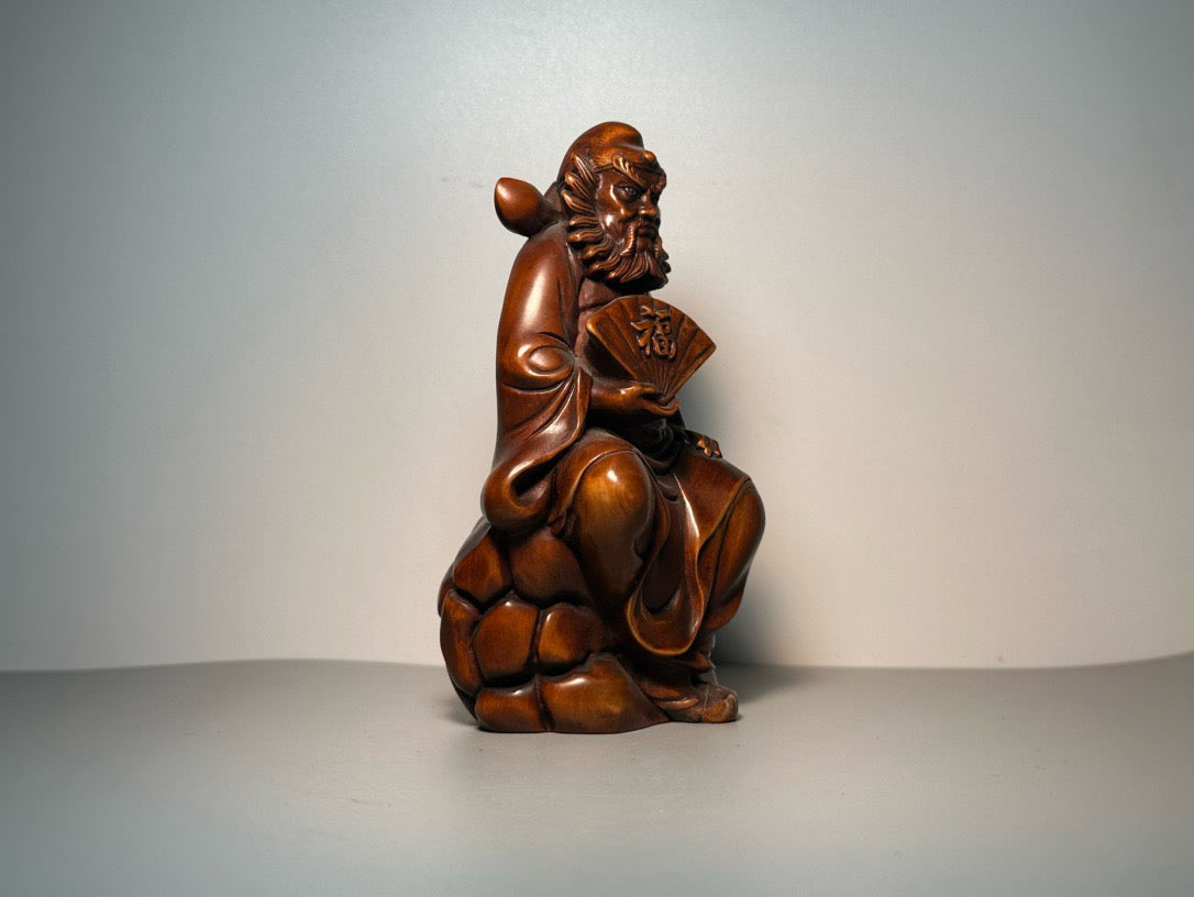 Chinese antique boxwood carving with exquisite craftsmanship, Zhong Kui delivers blessings