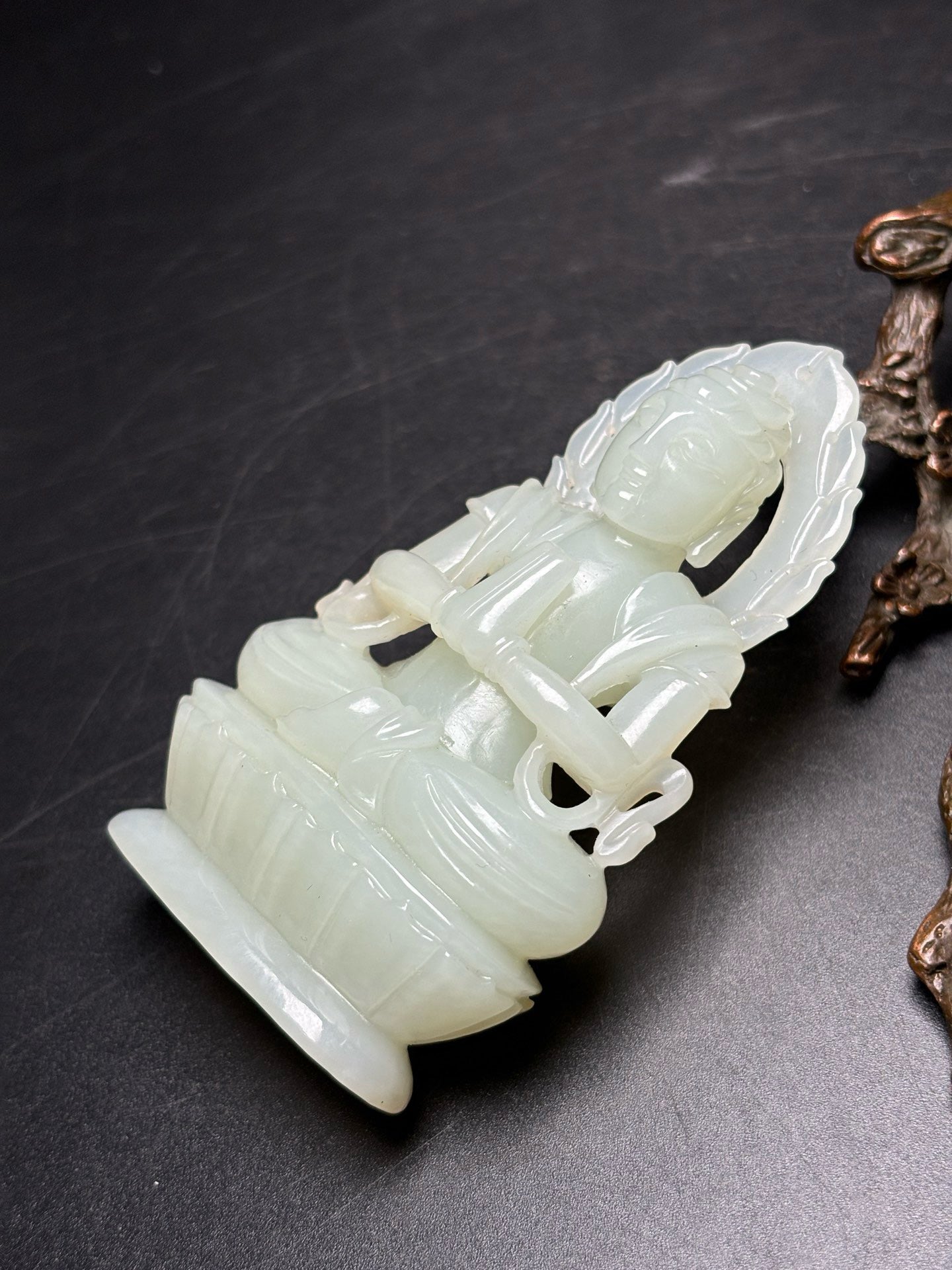 Exquisite Hotan Jade Guanyin Bodhisattva