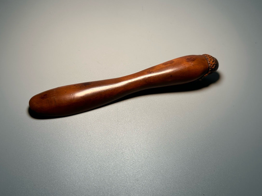 Chinese antique boxwood carved with exquisite craftsmanship to create a Damo tea spoon