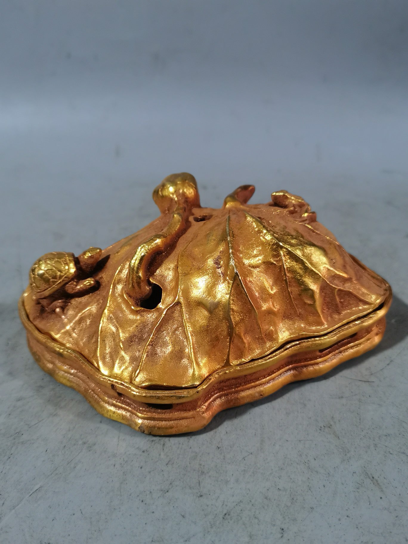 Chinese antique pure copper gold-plated lotus leaf incense burner