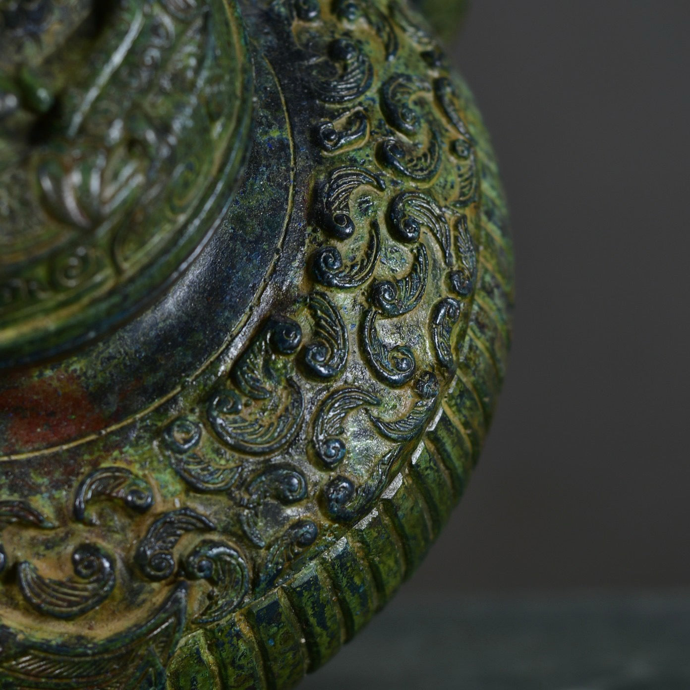 Chinese antique bronze chicken head teapot