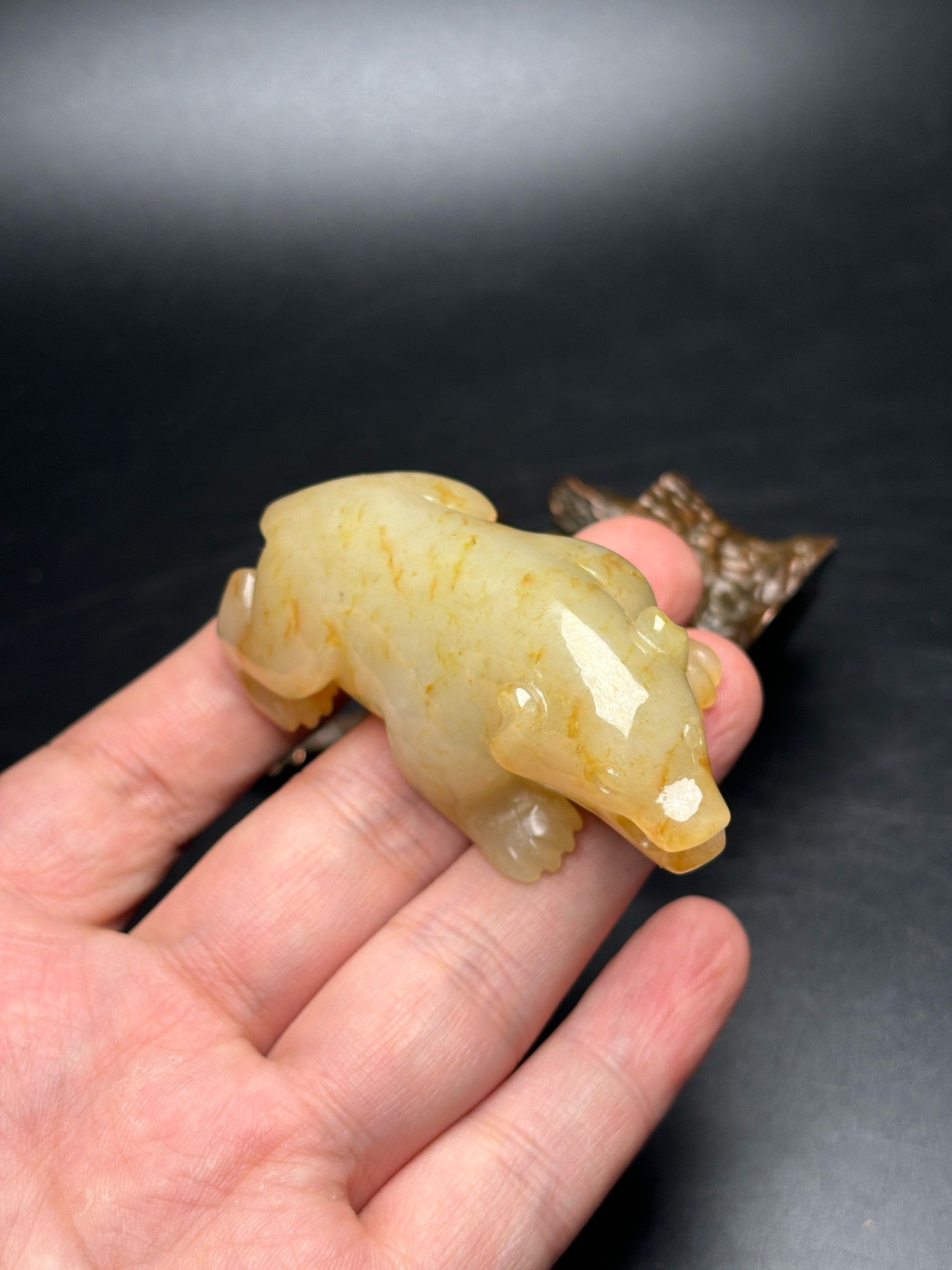 Delicate Hetian Yuxiong