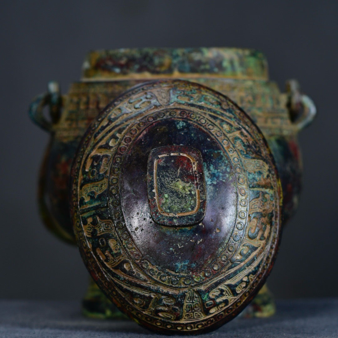 Chinese antique bronze lifting beam teapot