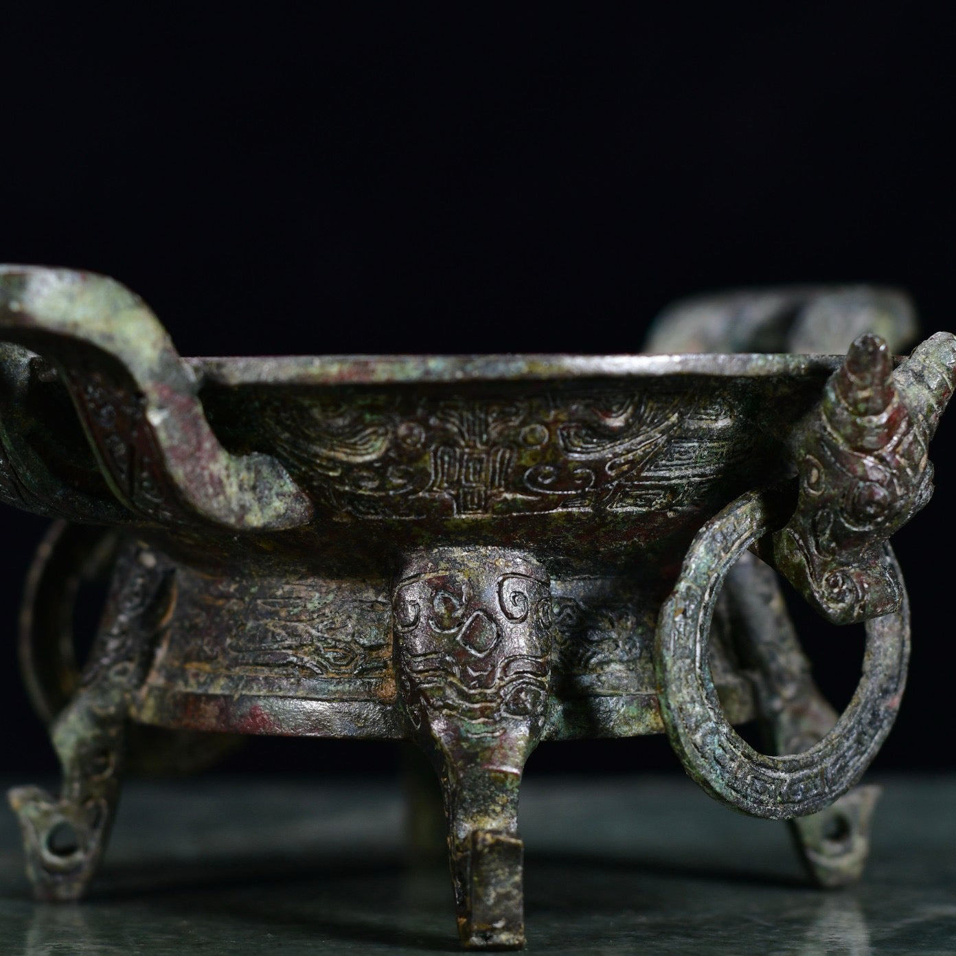 Chinese antique bronze fruit platter