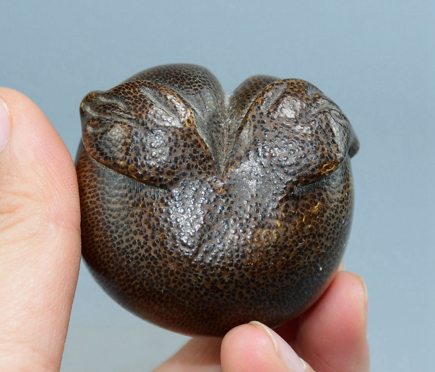 Bamboo carved longevity peach handle piece