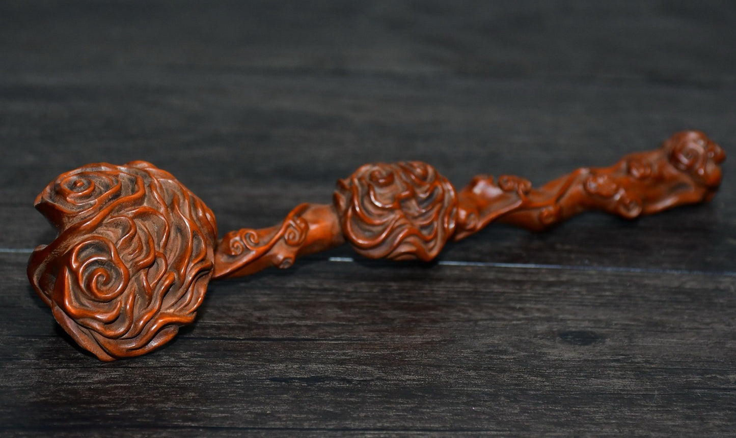 Small leaved boxwood Ruyi ornaments