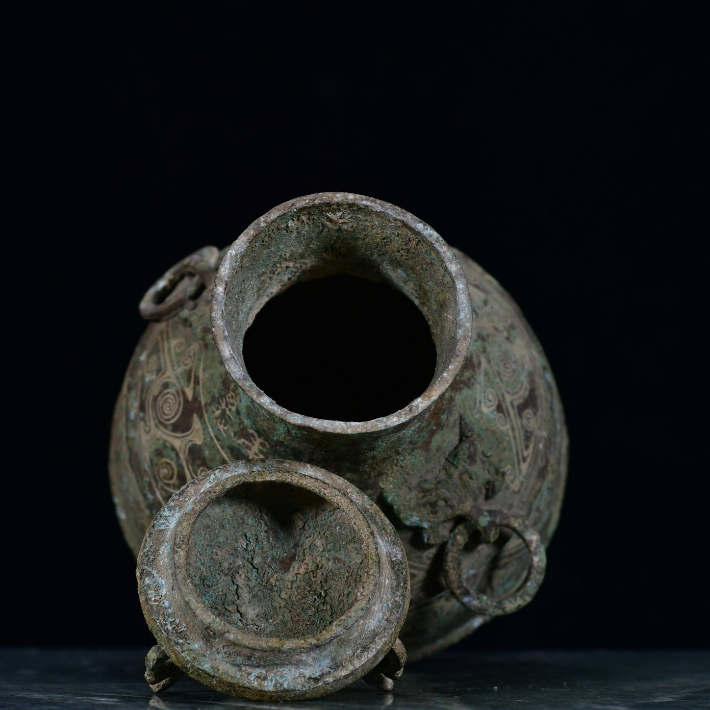 Chinese antique bronze misplaced silver large belly bottle