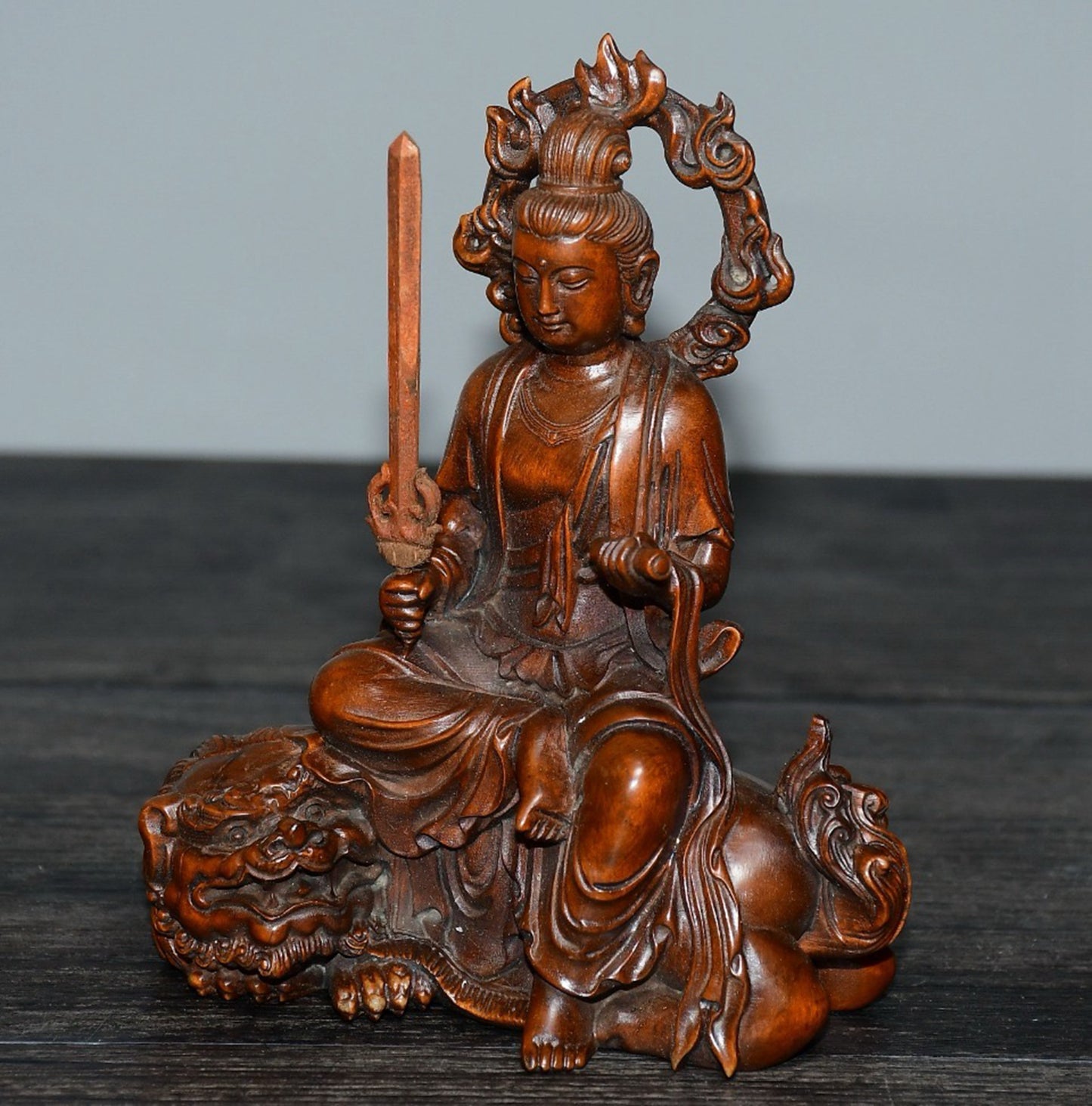 Small leaved boxwood Manjushri universal ornament