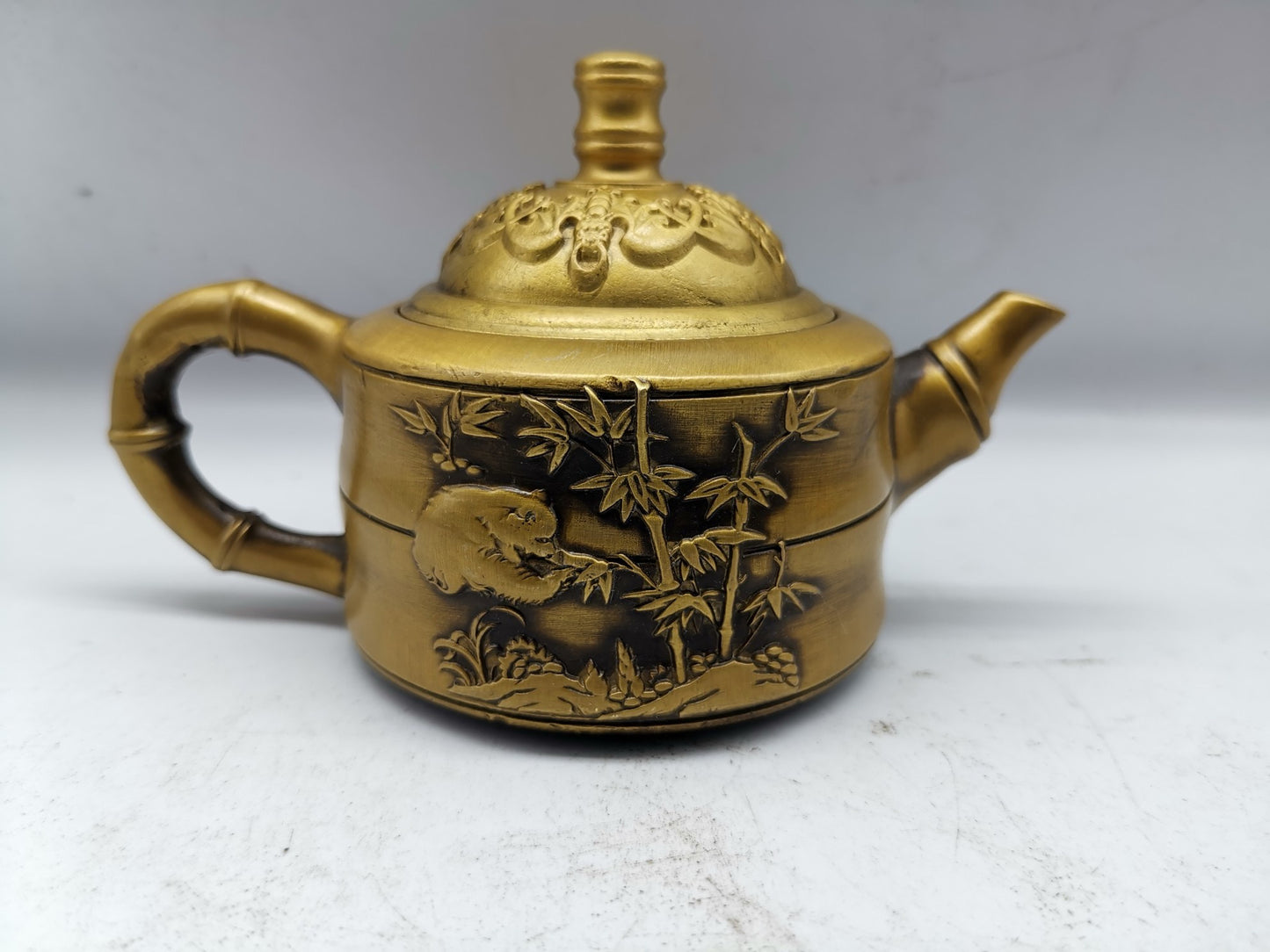 Chinese antique brass bamboo bear cat pot