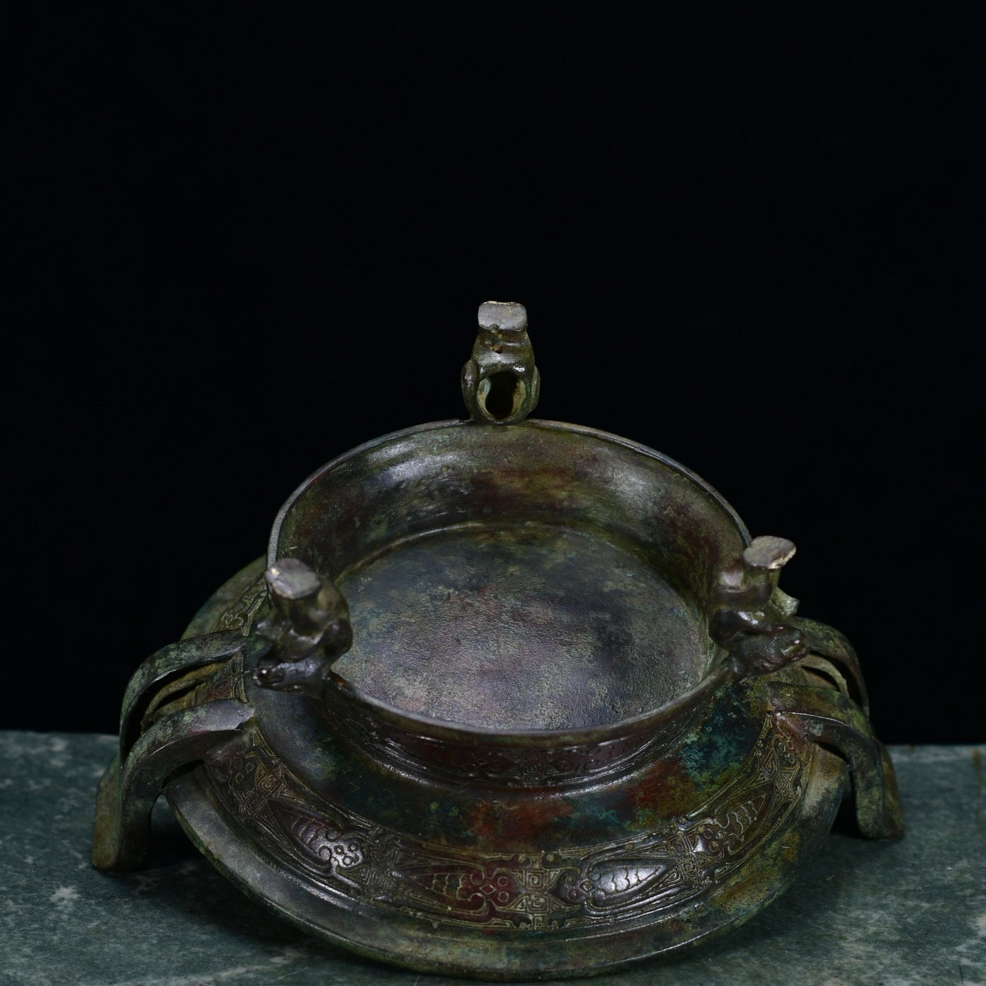 Chinese antique bronze fruit platter