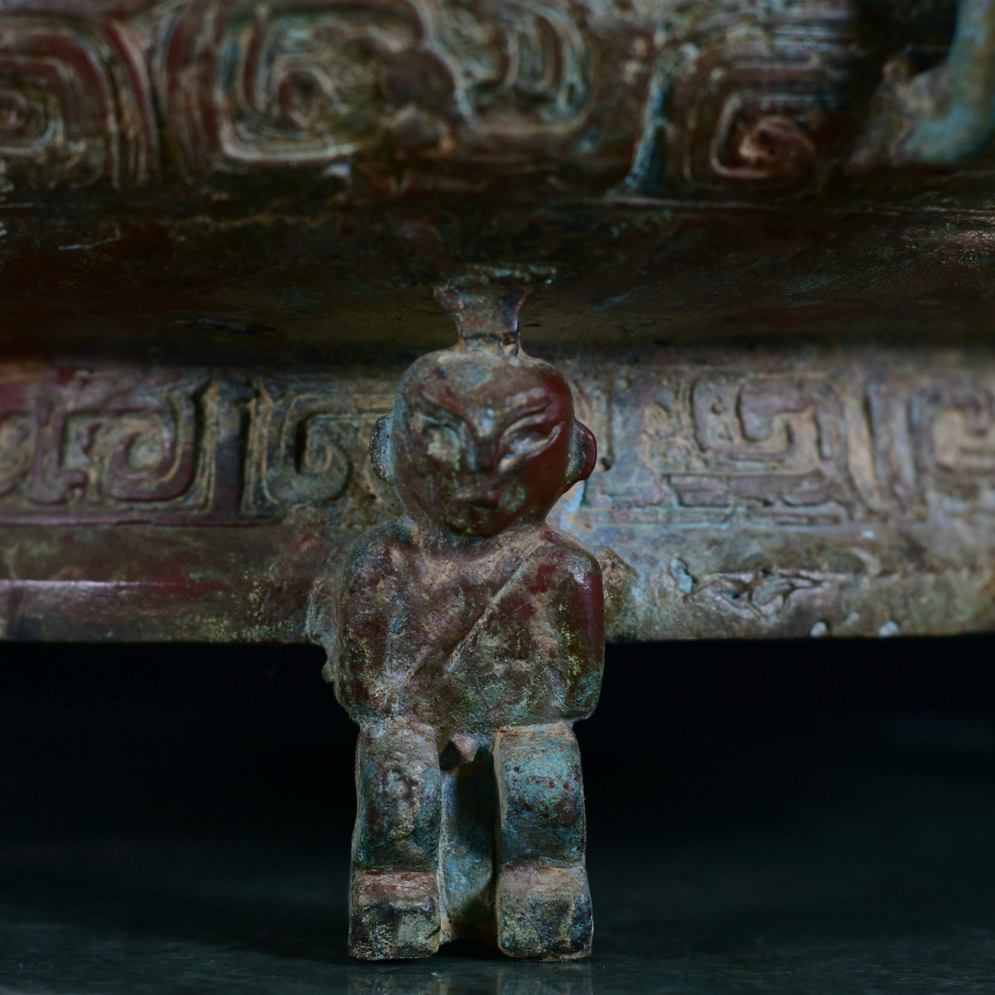 Chinese antique bronze fruit platter