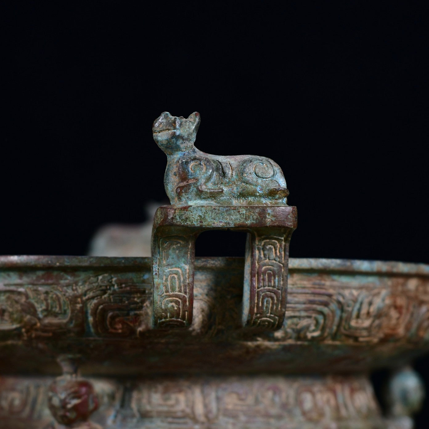 Chinese antique bronze fruit platter