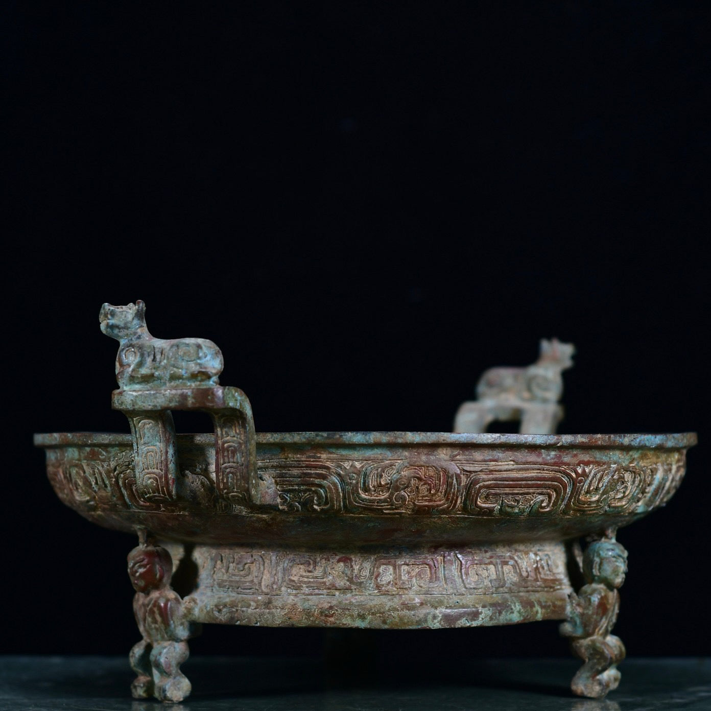Chinese antique bronze fruit platter