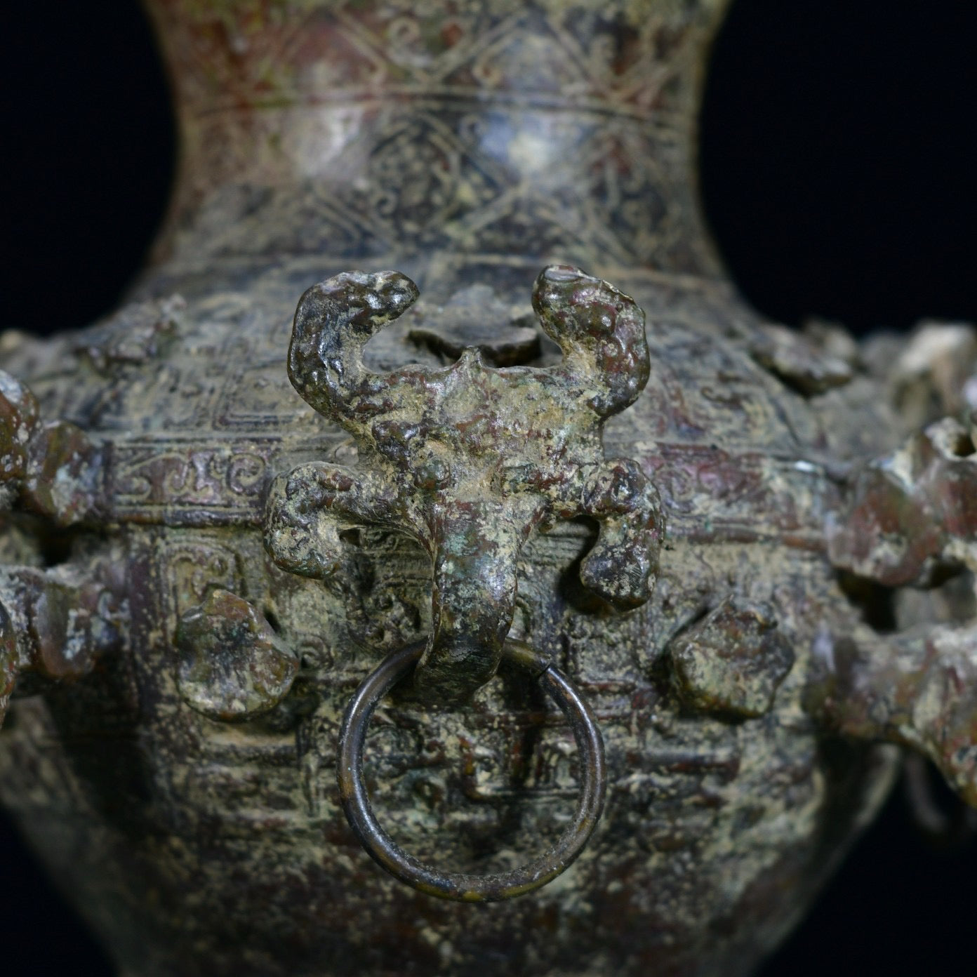 Chinese antique bronze round teapot