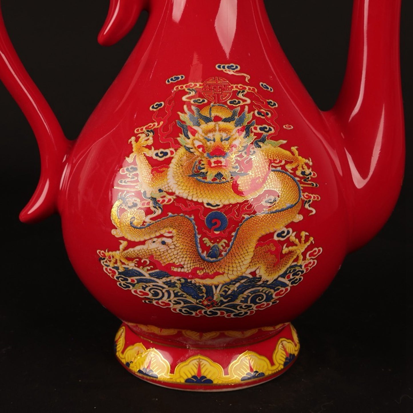 Red glazed pink dragon patterned small wine pot