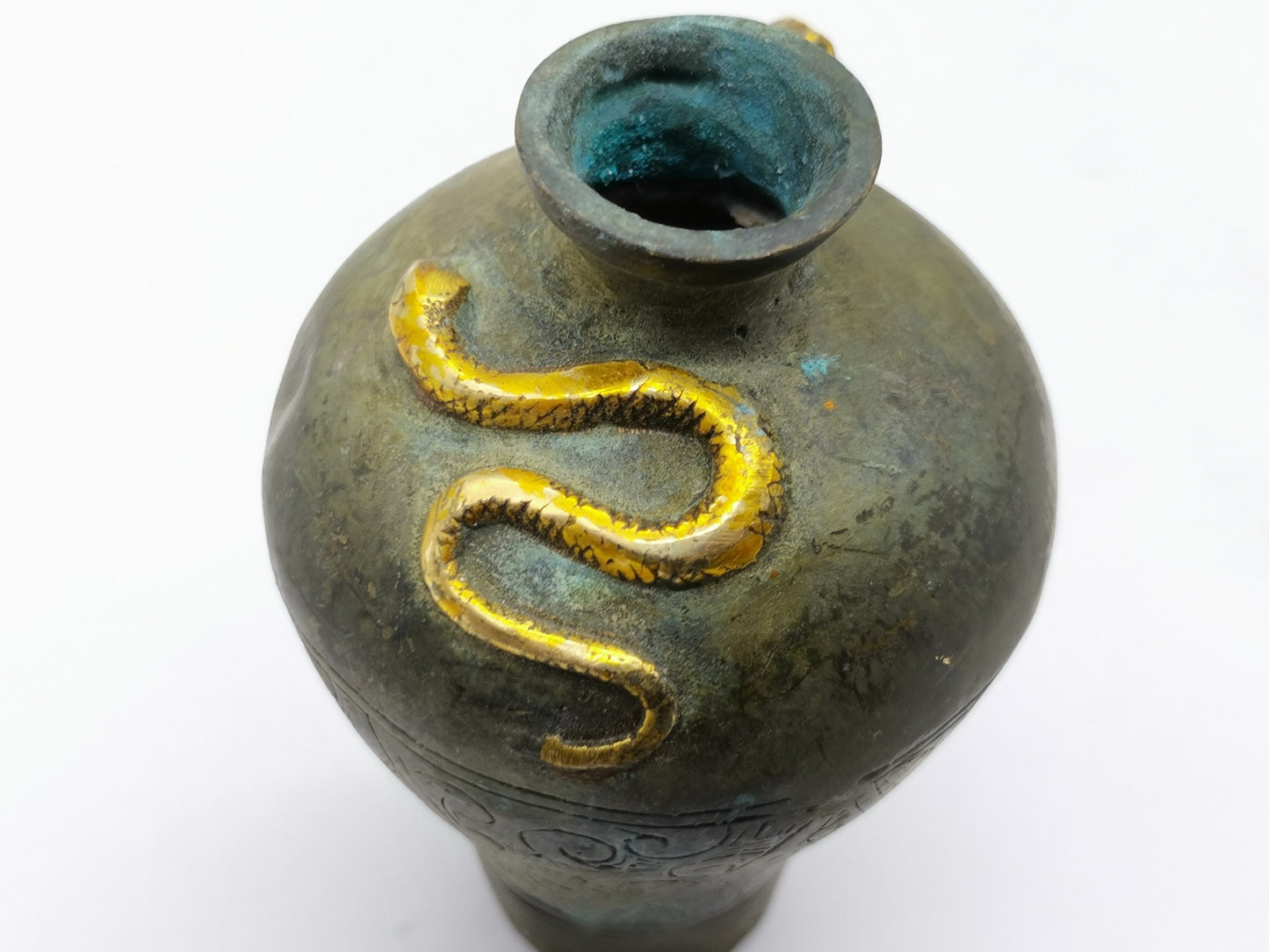 Chinese antique pure copper snake and mouse jar