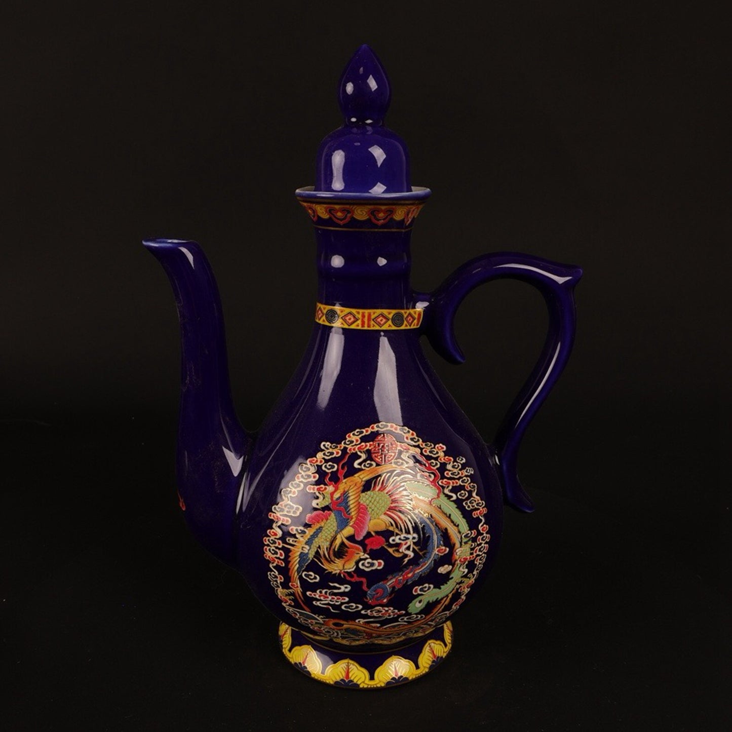 Blue glazed pink dragon patterned small wine pot