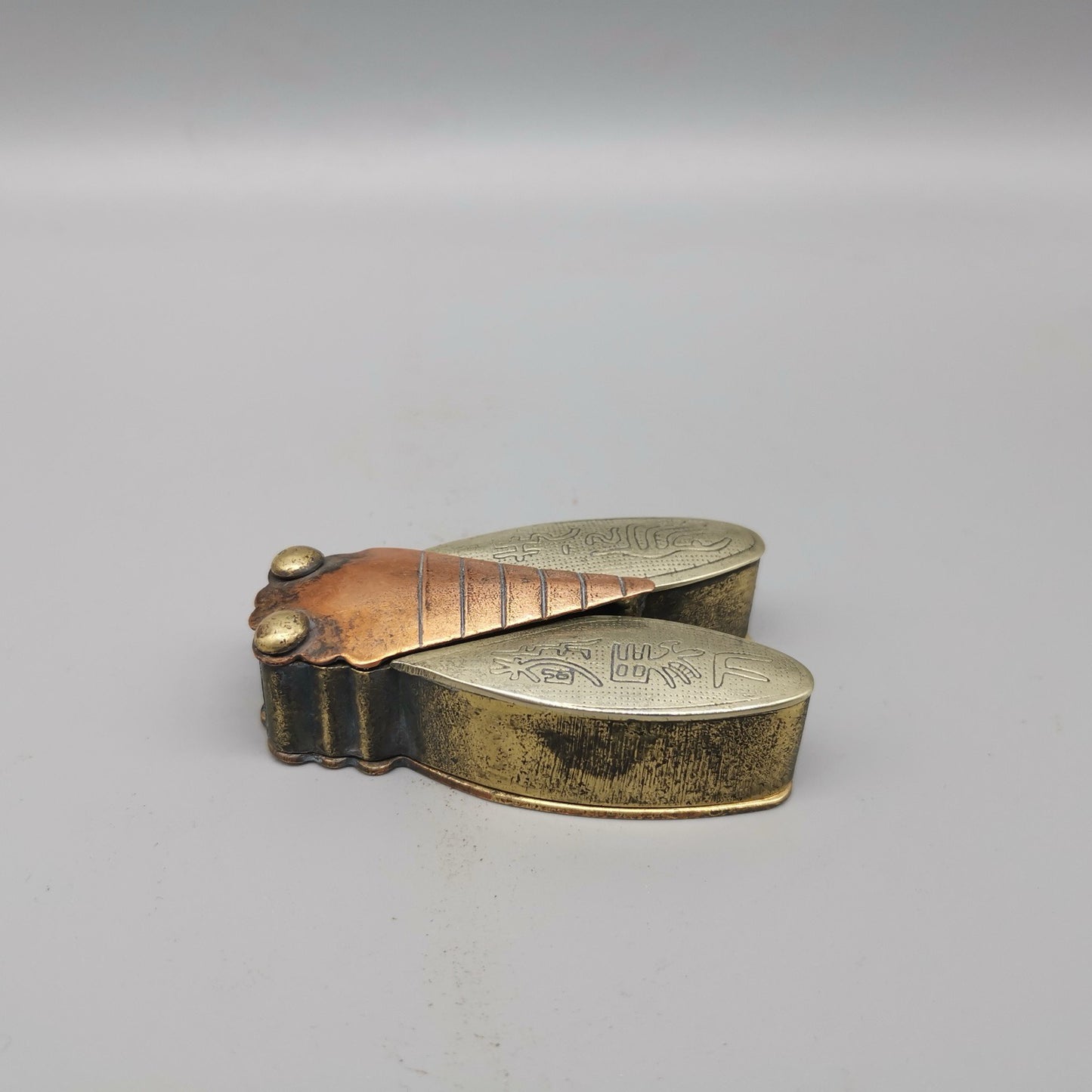 Chinese antique pure copper cicada