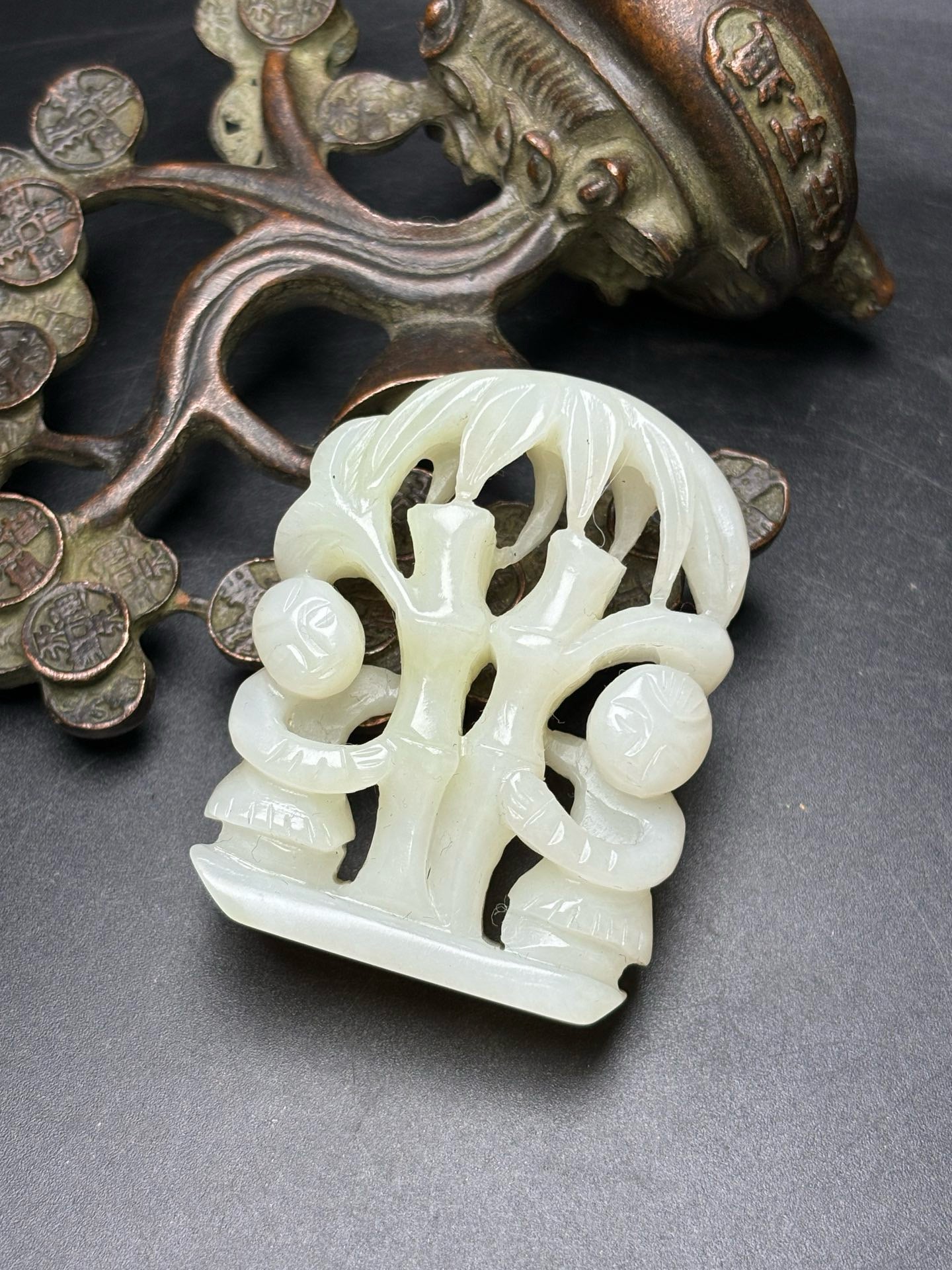 Exquisite Hotan Jade Gemini Jade Pendant