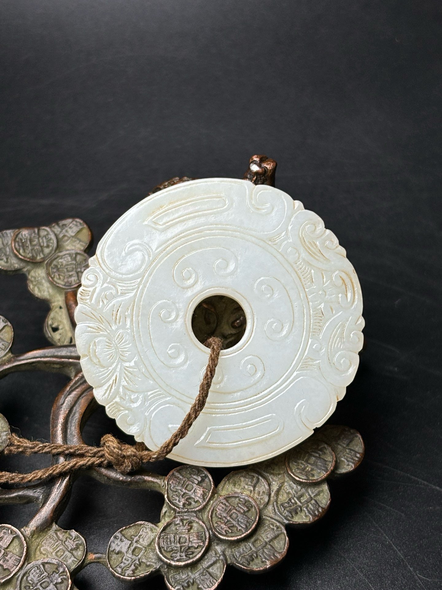 Exquisite Hotan Jade Double Dragon Rich Jade pendant