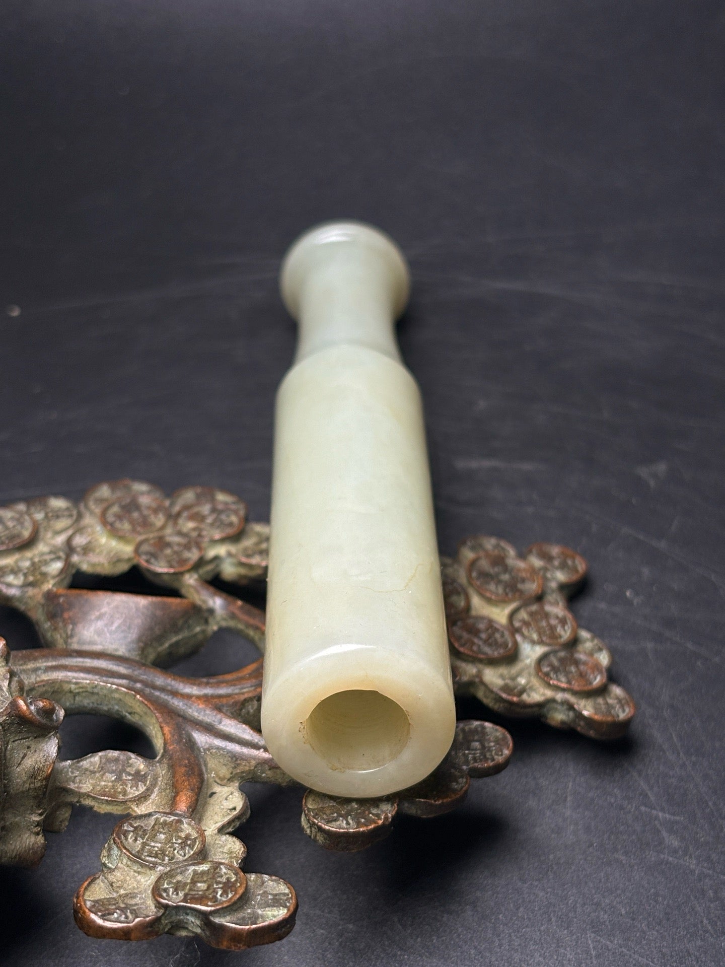 Exquisite Hotan Jade cigarette holder