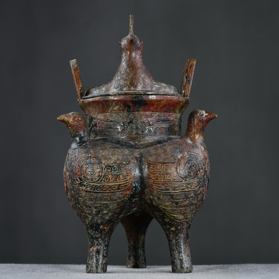 Chinese antique bronze ornaments for guarding houses and warding off evil spirits, three doves and a tripod