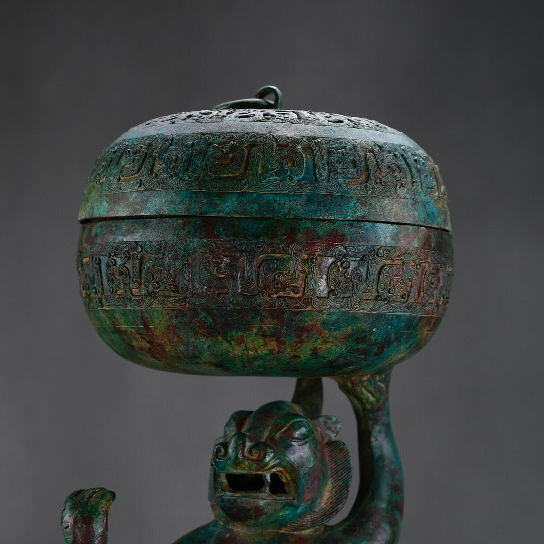 Chinese antique bronze bear top smoking furnace