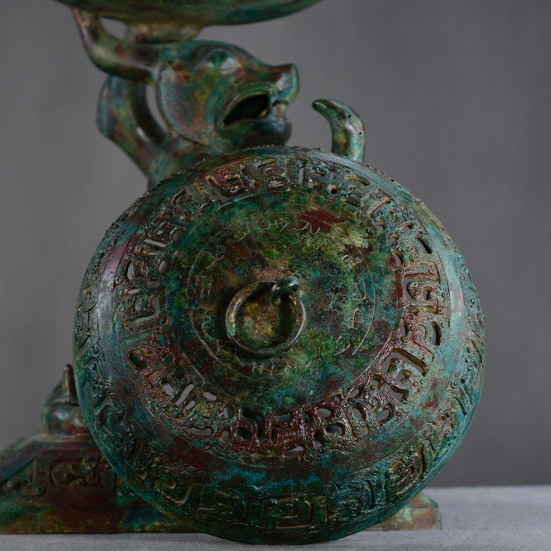 Chinese antique bronze bear top smoking furnace