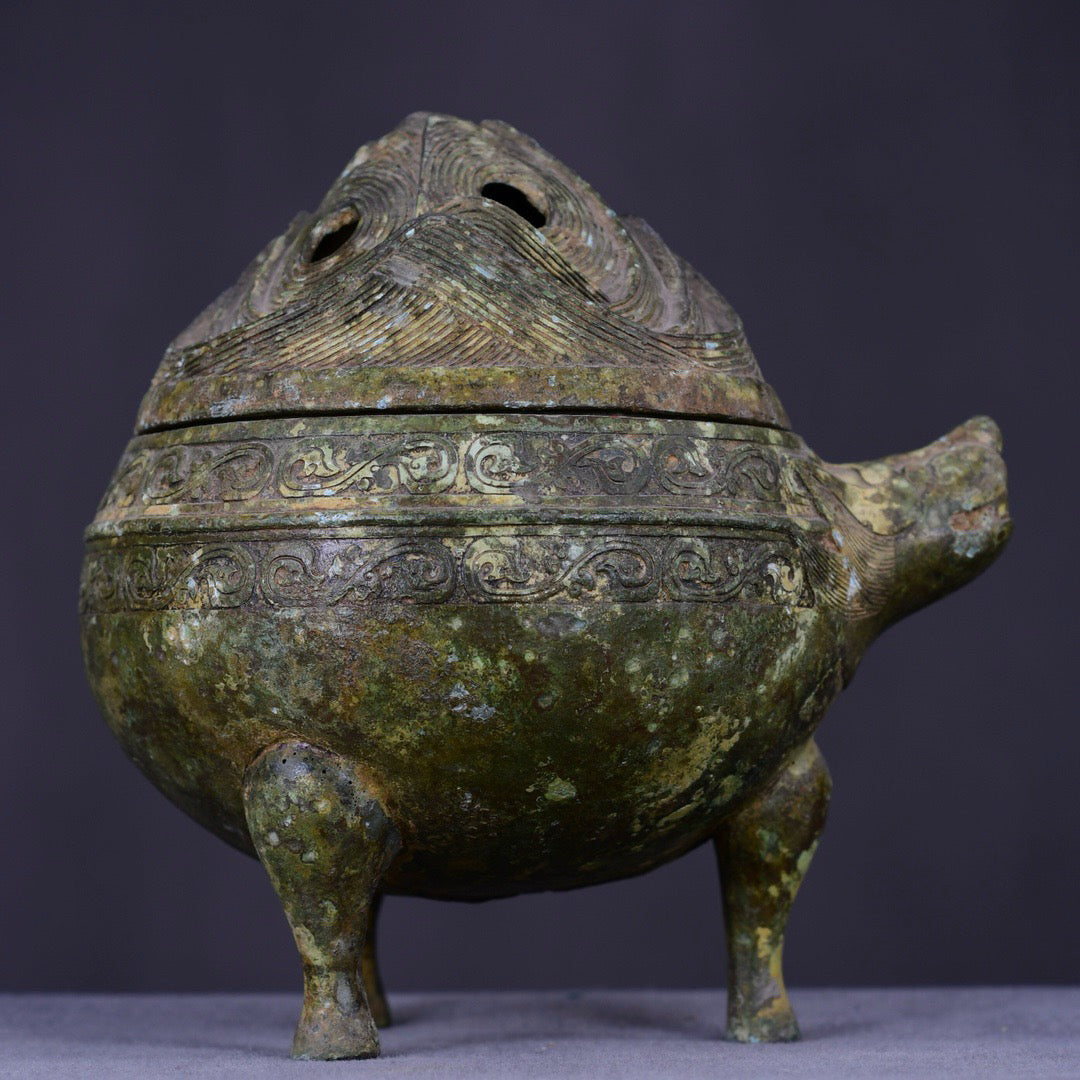 Chinese antique bronze beast smoking furnace