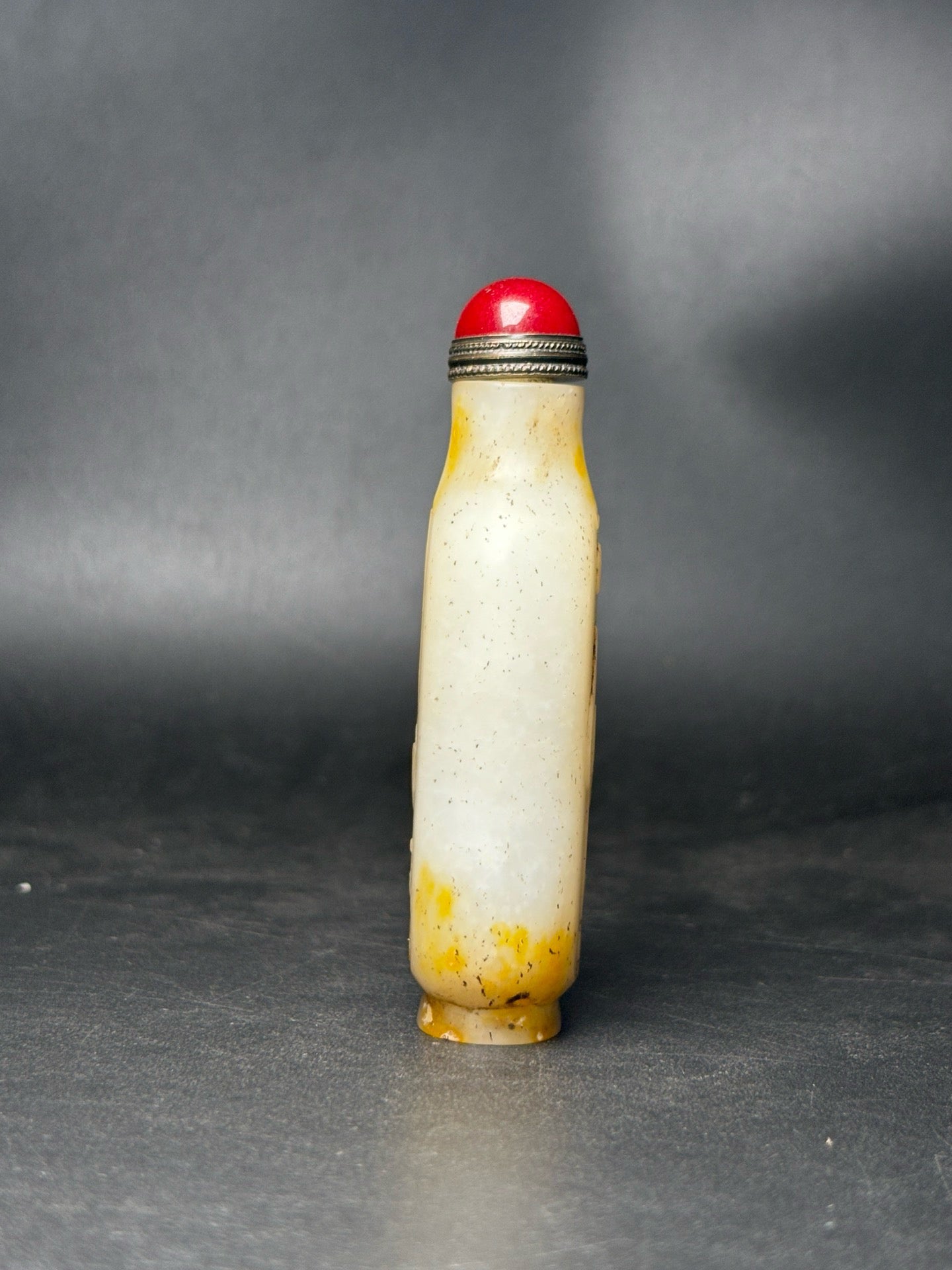 Exquisite Hotan Jade Snuff Bottle