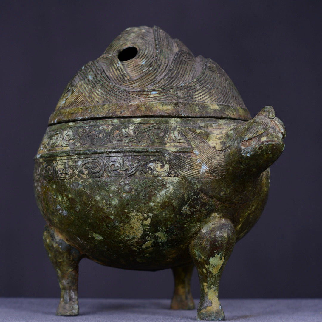 Chinese antique bronze beast smoking furnace