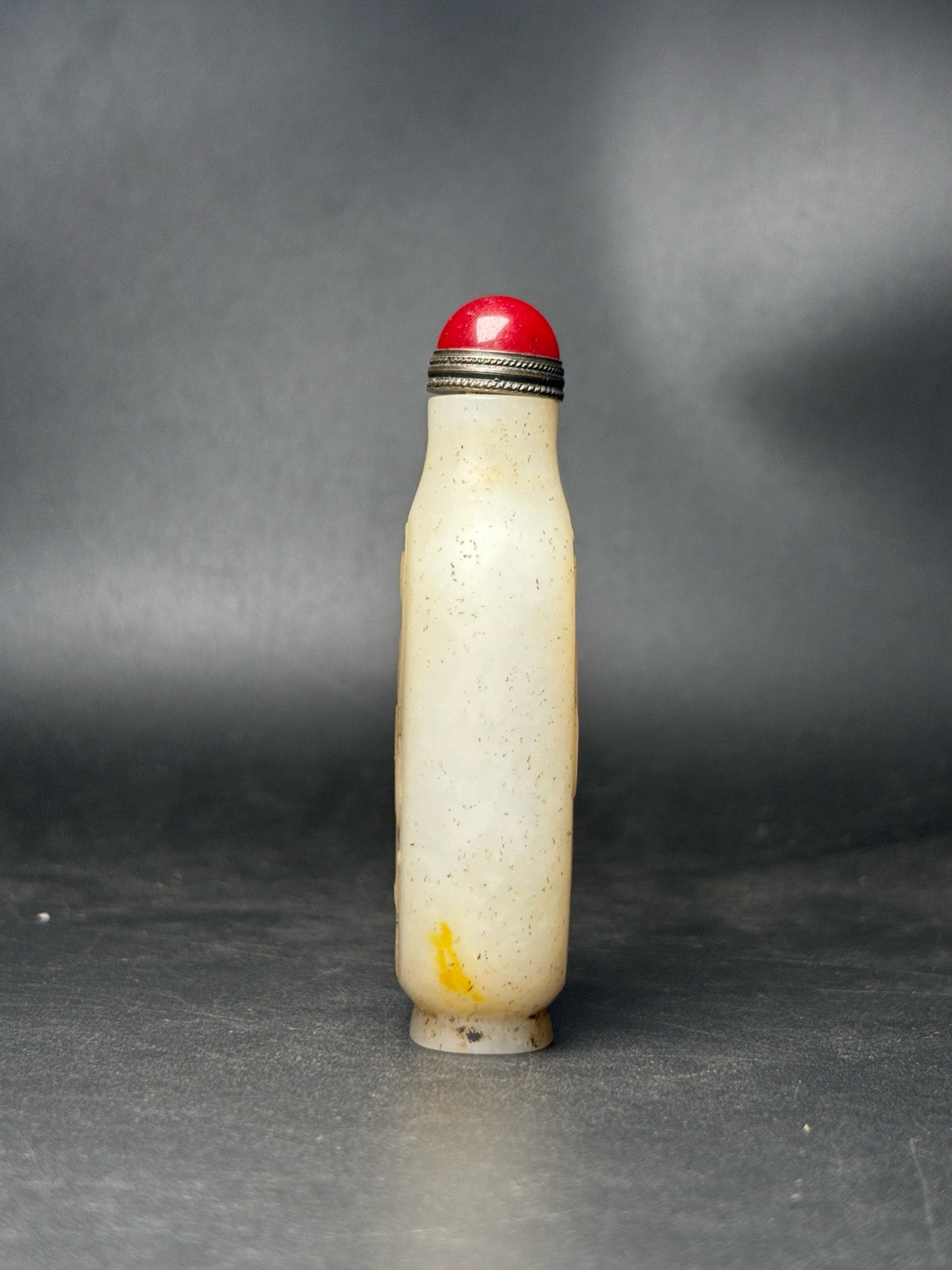 Exquisite Hotan Jade Snuff Bottle