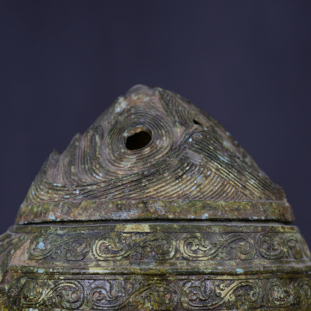 Chinese antique bronze beast smoking furnace