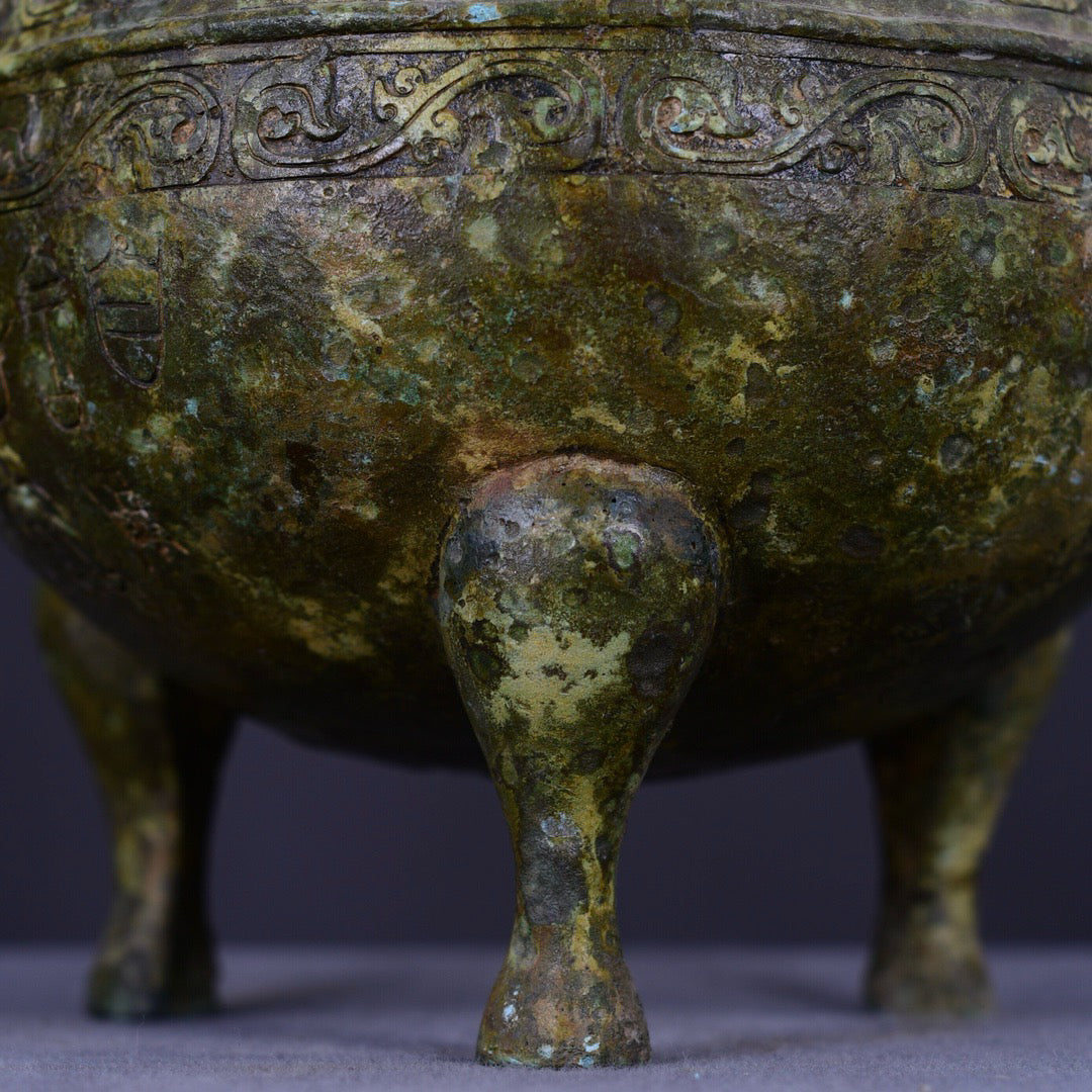 Chinese antique bronze beast smoking furnace