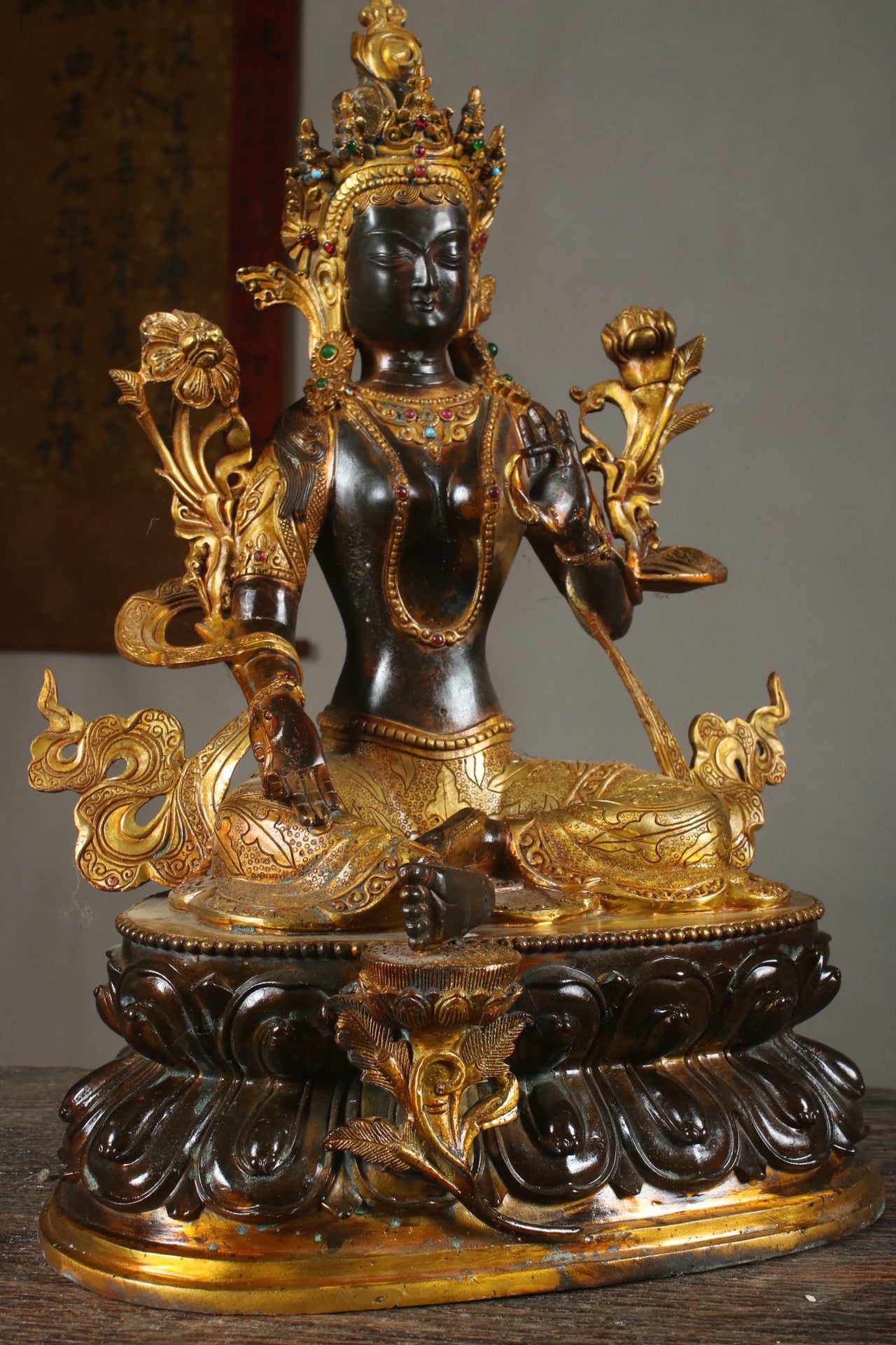 Chinese antique copper gilded handmade creation of a Tara statue