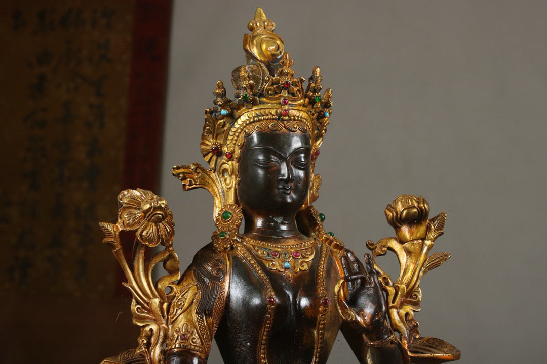 Chinese antique copper gilded handmade creation of a Tara statue