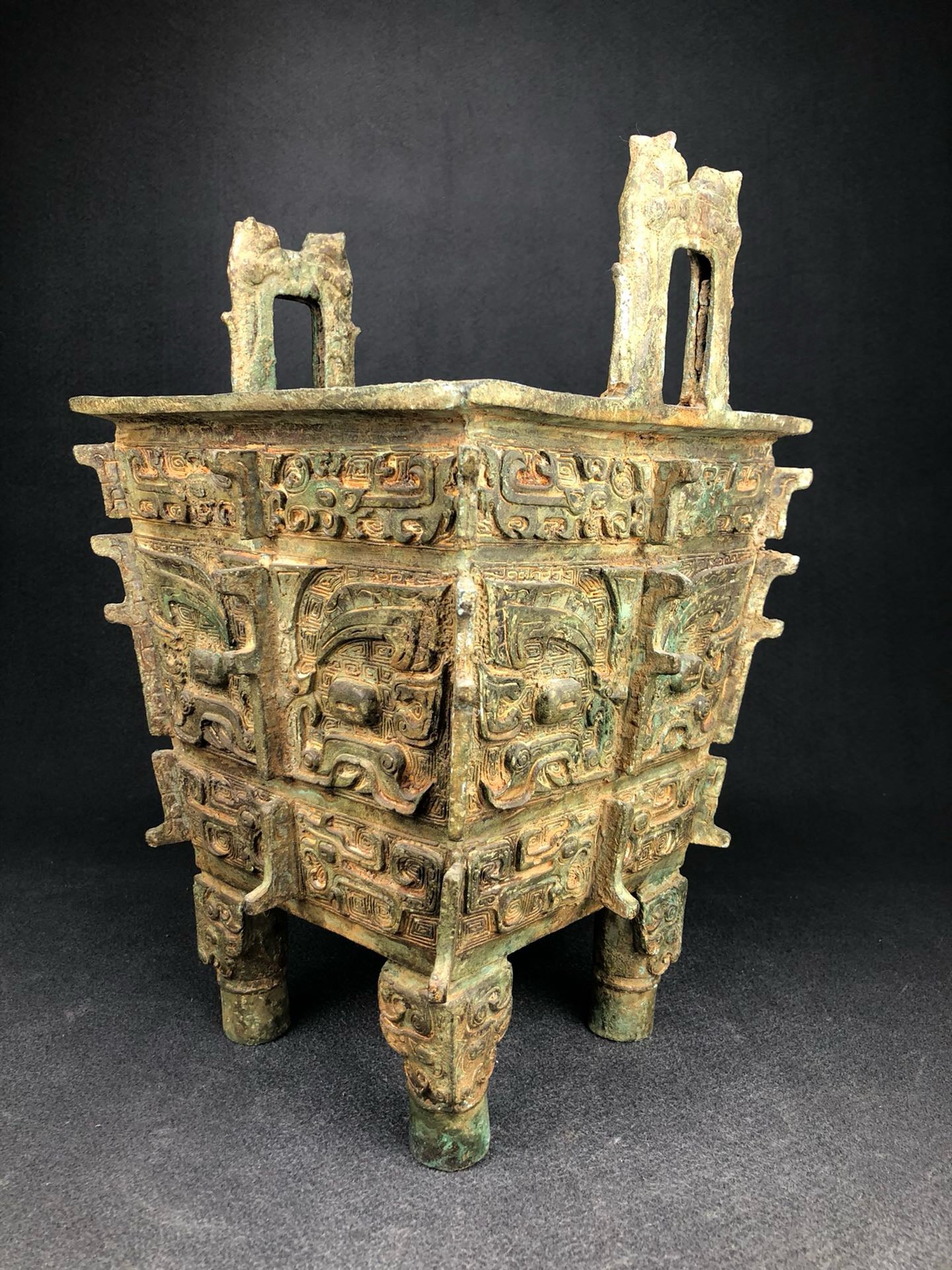 Chinese antique bronze animal faced square cauldron
