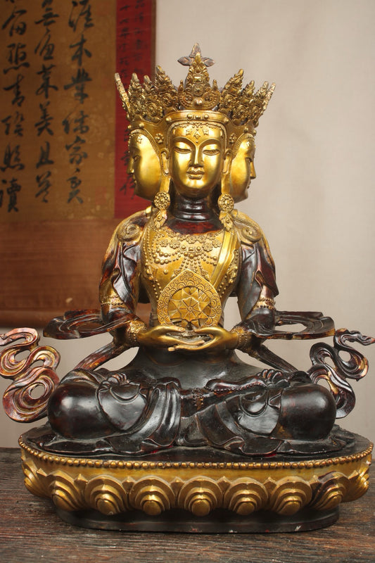 Chinese antique bronze gilded handmade statue of the Great Sun Tathagata