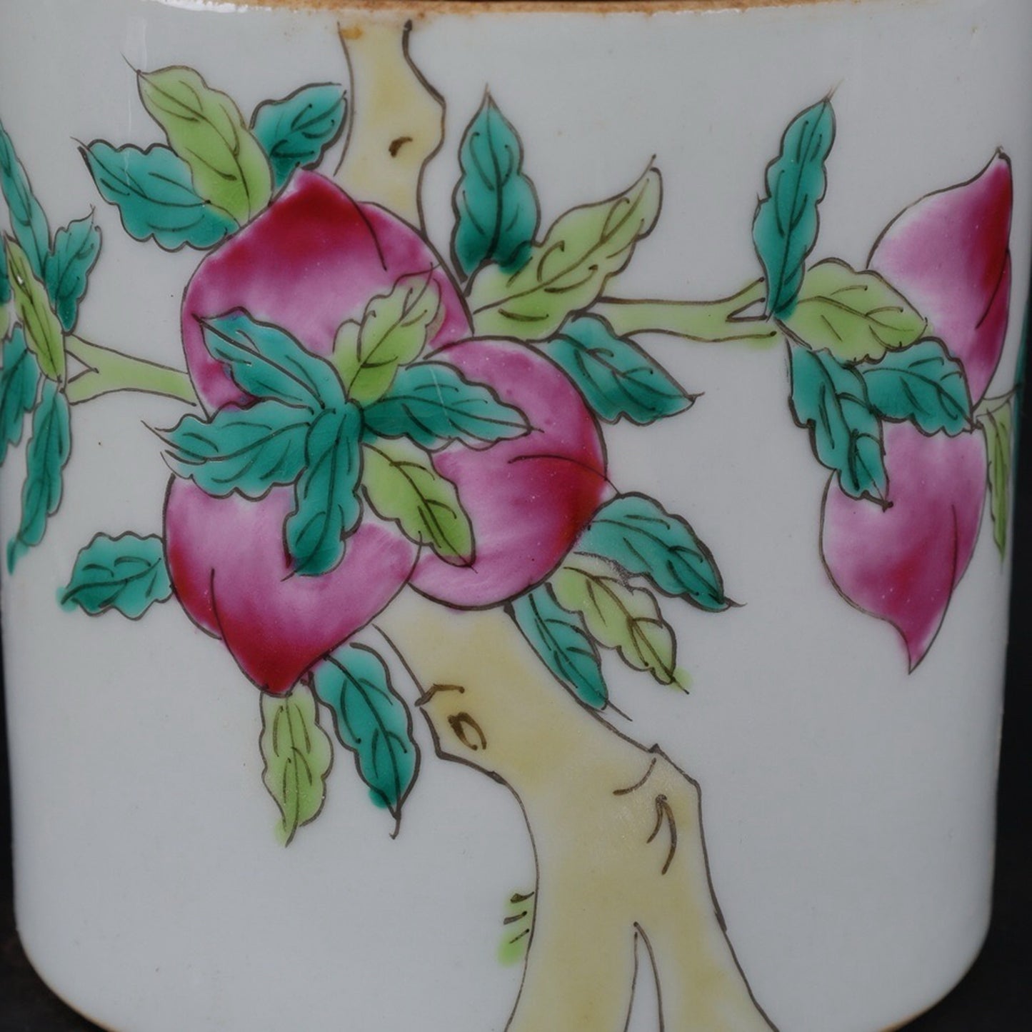 A pair of Republic of China pink nine peach patterned tea jars