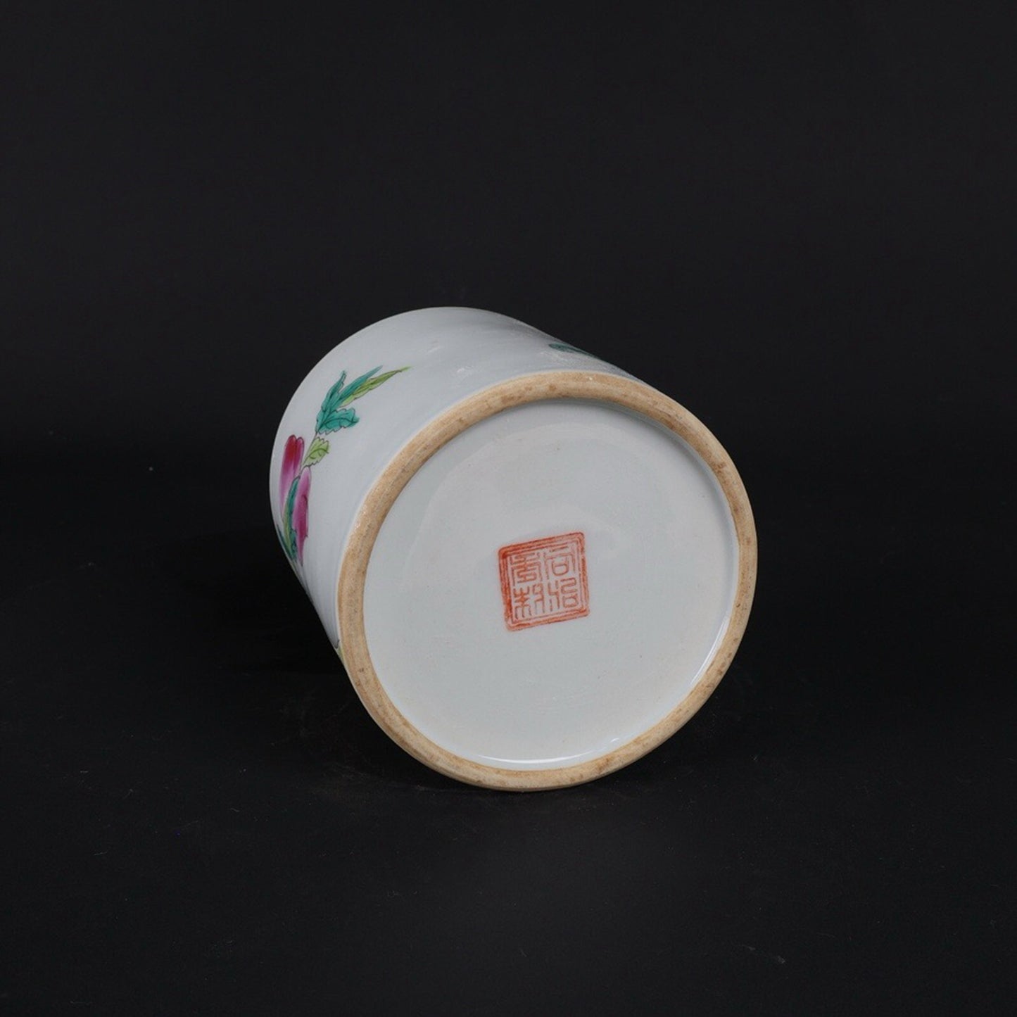 A pair of Republic of China pink nine peach patterned tea jars