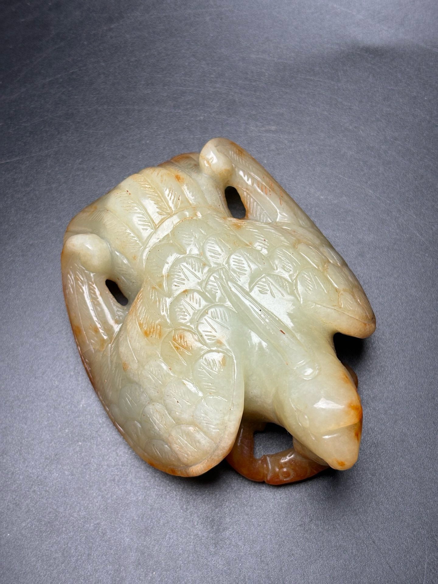 Delicate Hetian Jade Bird