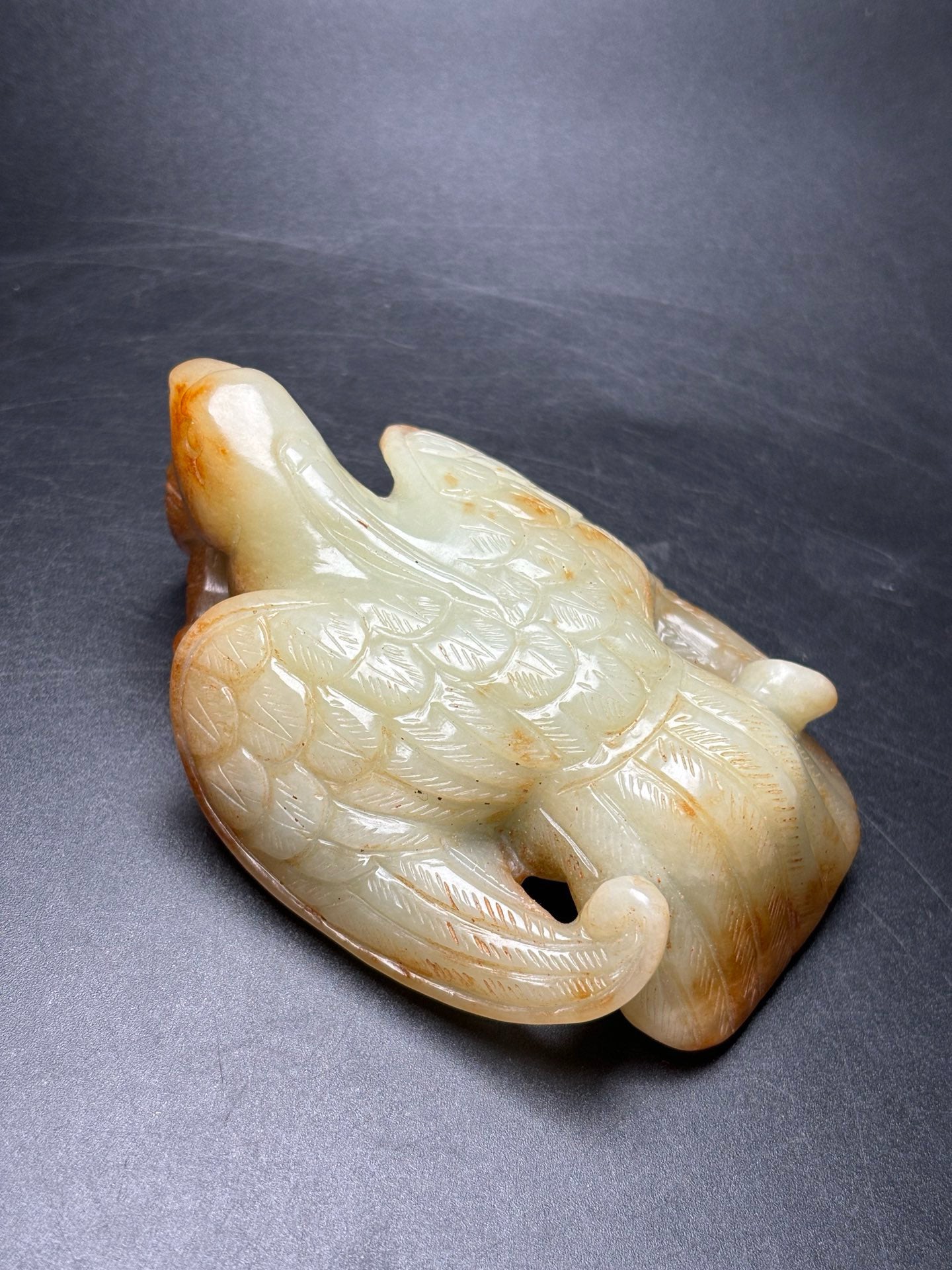 Delicate Hetian Jade Bird