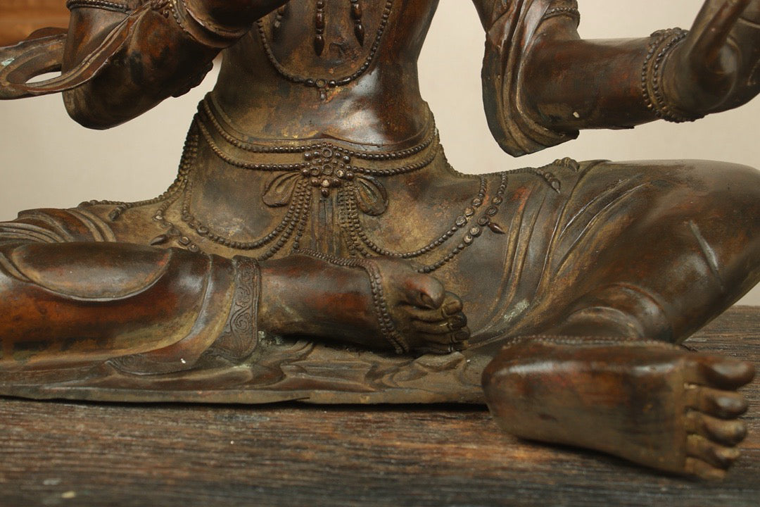 Chinese antique bronze gilded handmade statue of a cross legged Bodhisattva